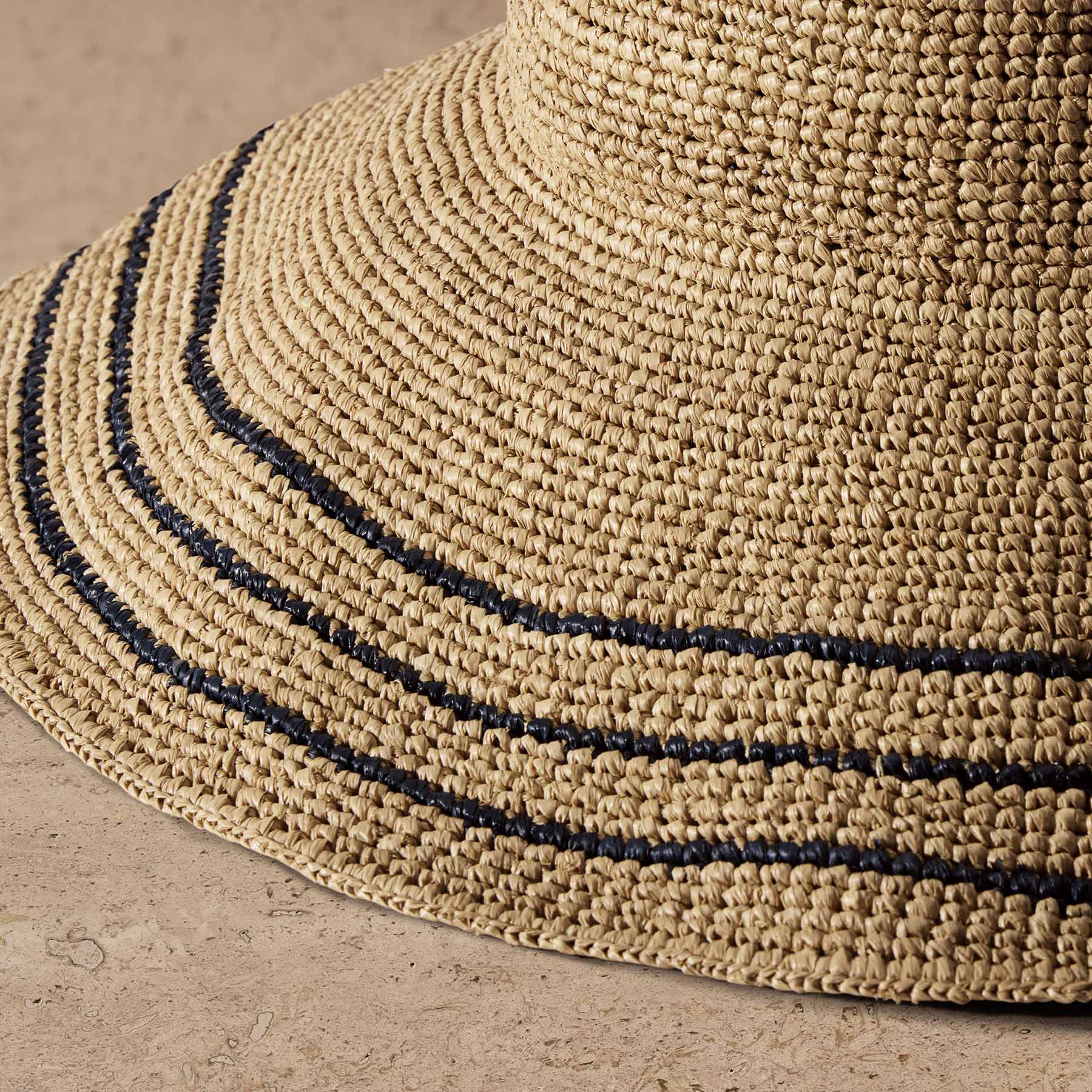 Janessa Leone Waverly - Navy / Sand