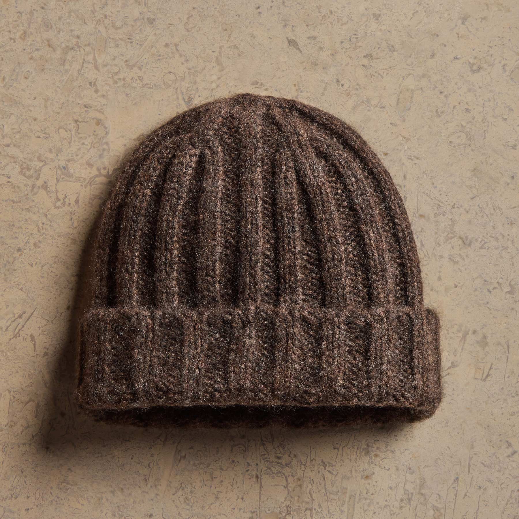 Lightweight Textured Cashmere Beanie - Bark