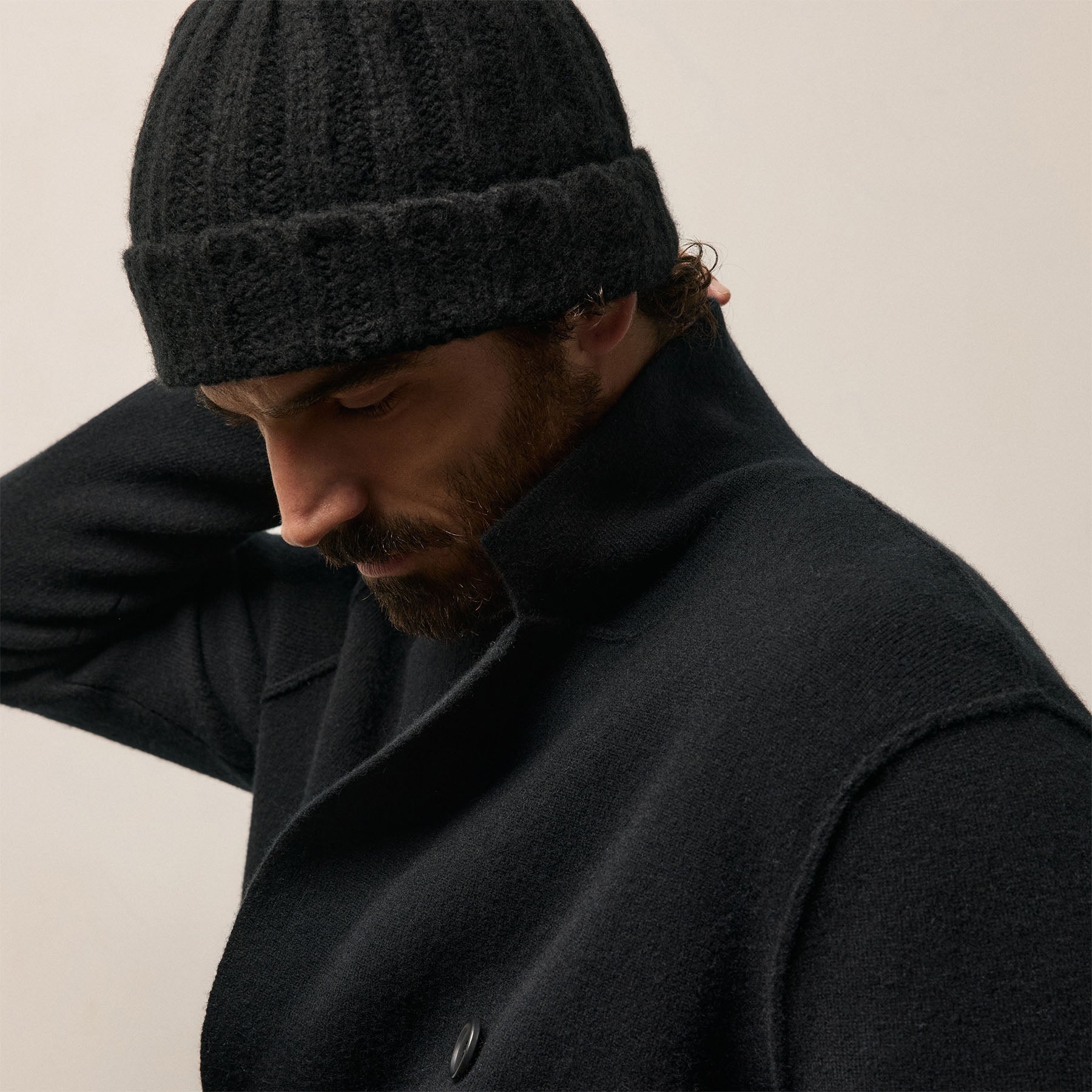 Lightweight Textured Cashmere Beanie - True Black