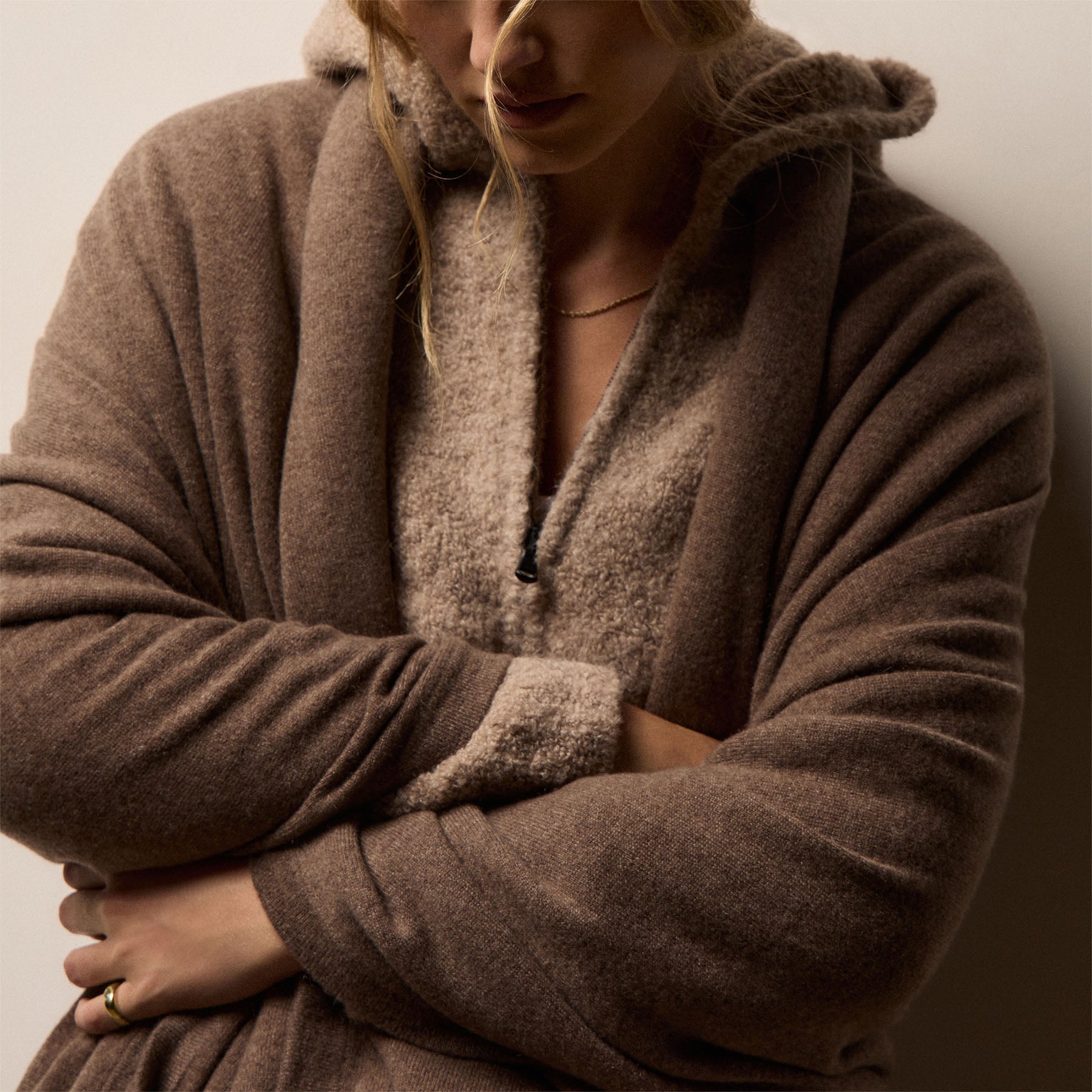Recycled Cashmere Blanket Gift Box - Mid Brown