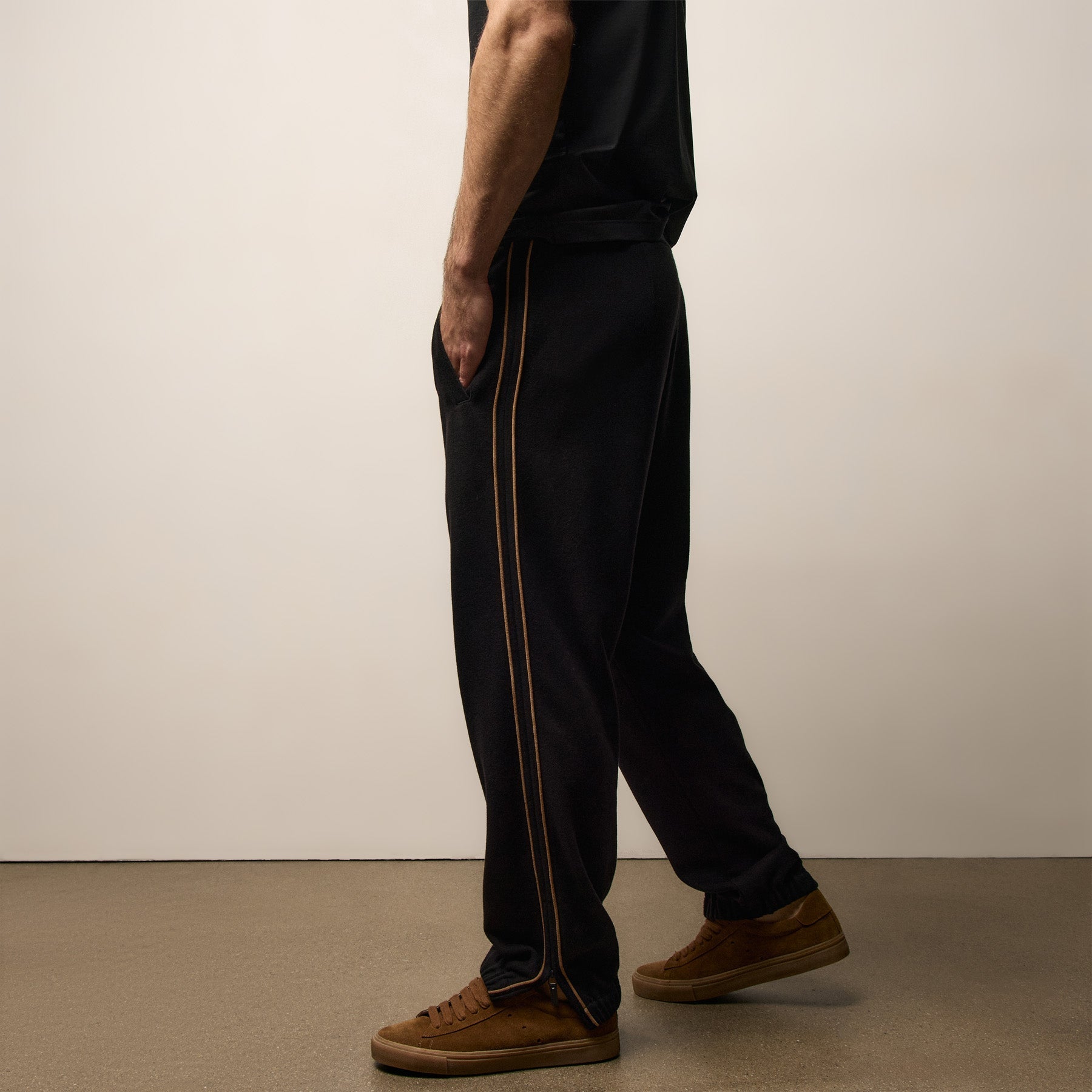 Brushed Cotton Suede Piped Track Pant - Black/Whiskey
