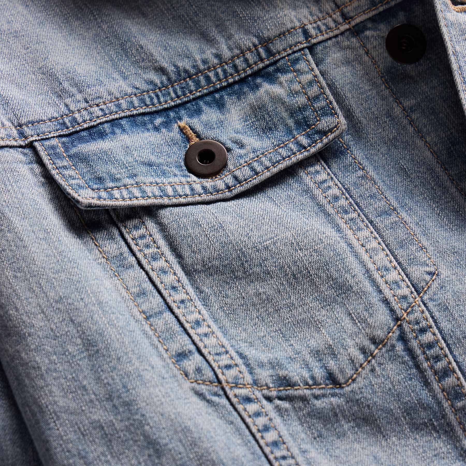 Linen Denim Trucker Jacket - Light Wash