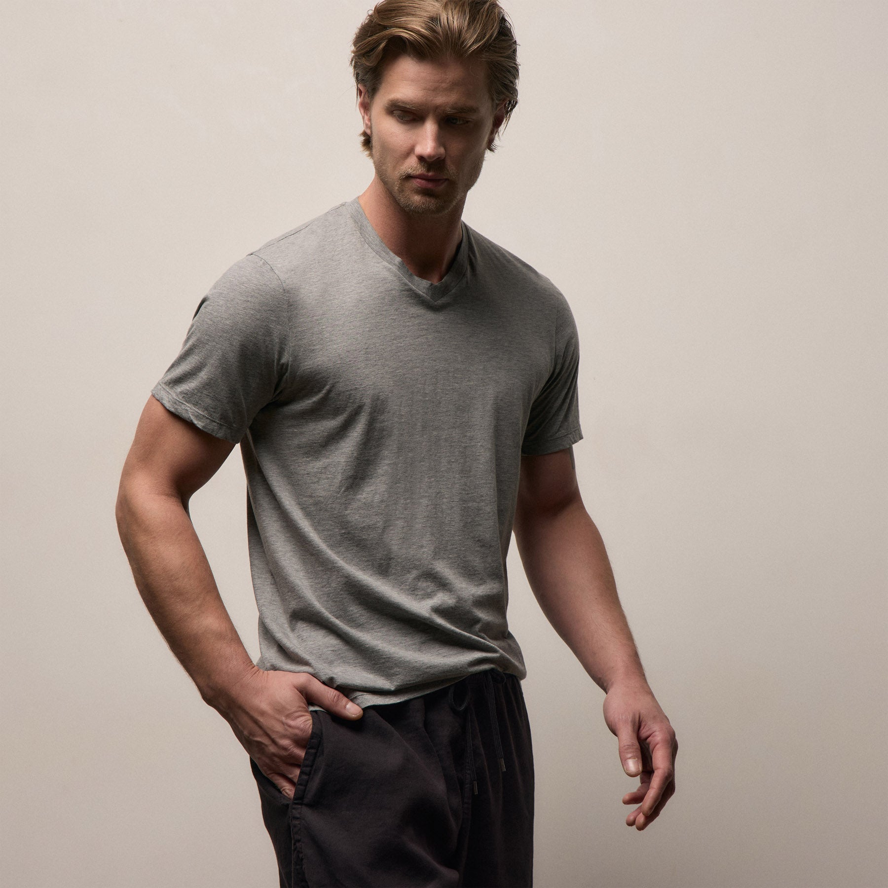 Luxe Lotus Jersey V Neck - Heather Grey