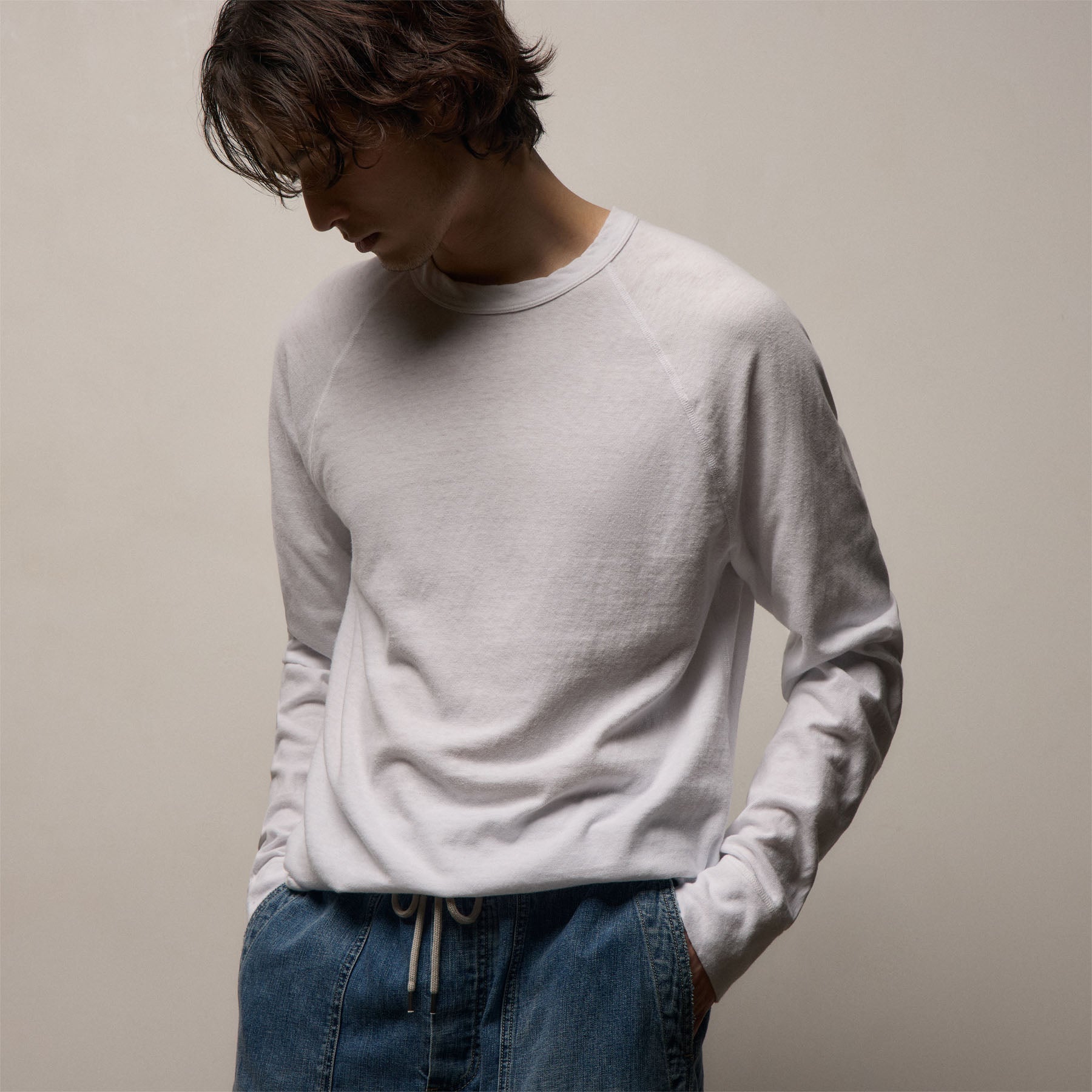 Slub Jersey Long Sleeve Raglan Crew - White