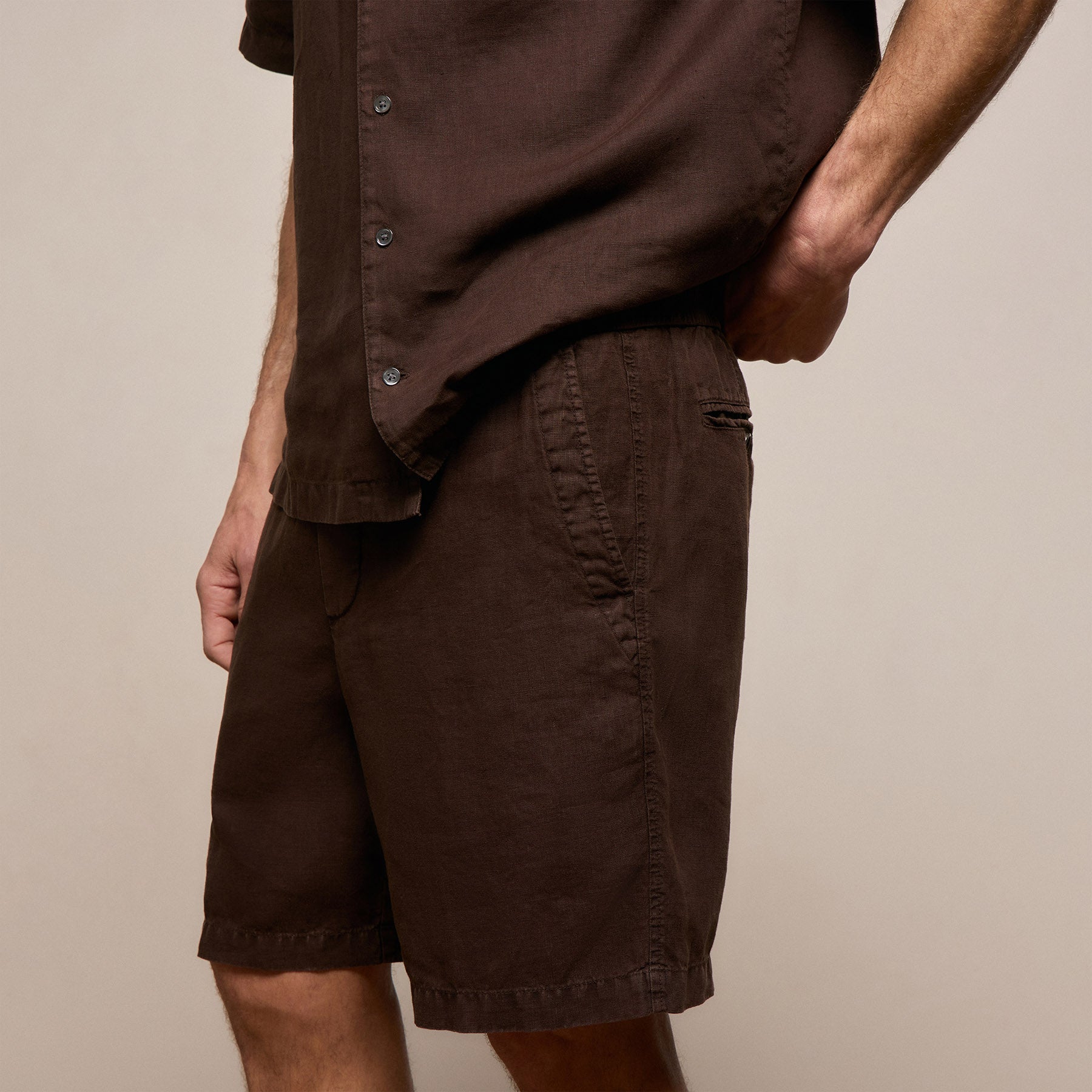 Lightweight Linen Relaxed Short - Bark Pigment