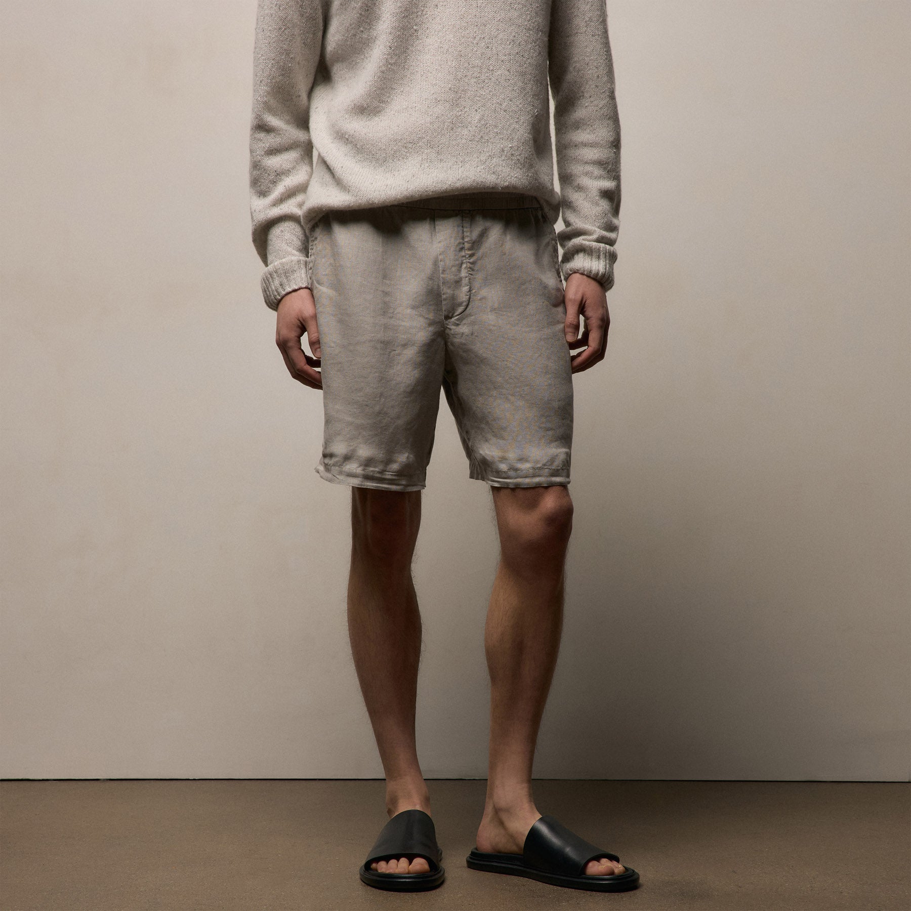Lightweight Linen Relaxed Short - Fog Pigment