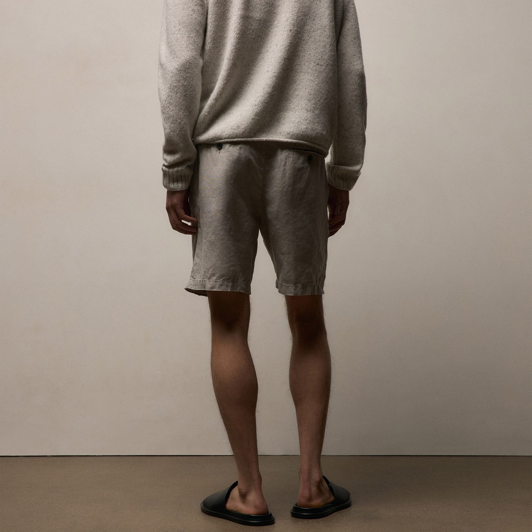 Lightweight Linen Relaxed Short - Fog Pigment