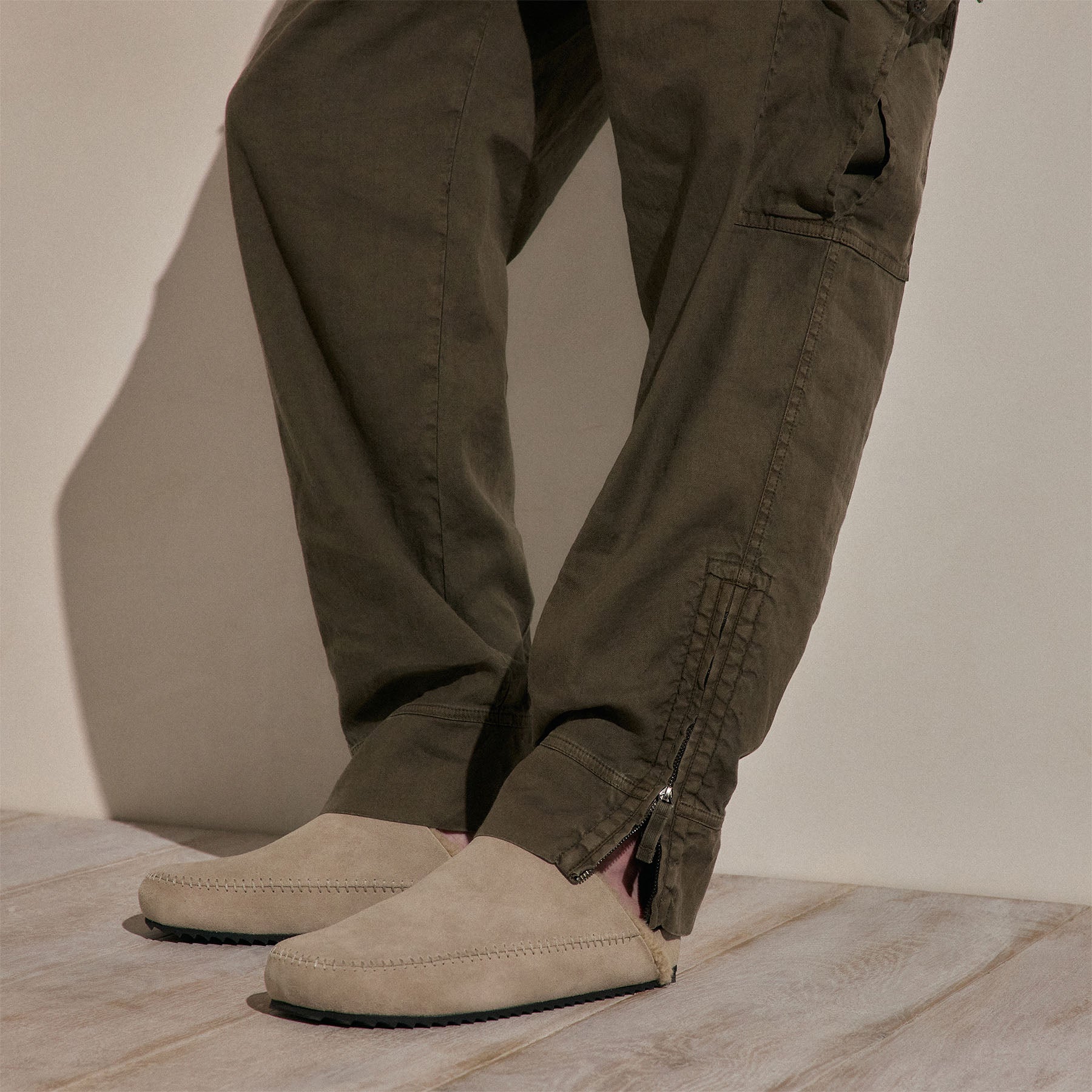 Parachute Linen Cotton Cargo - Army Green Pigment