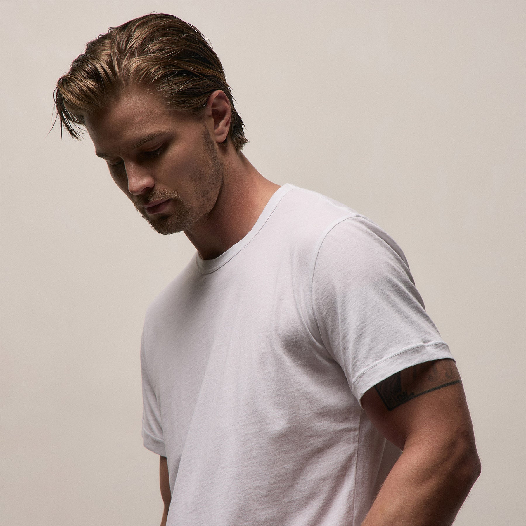 Short Sleeve Crew Neck - White