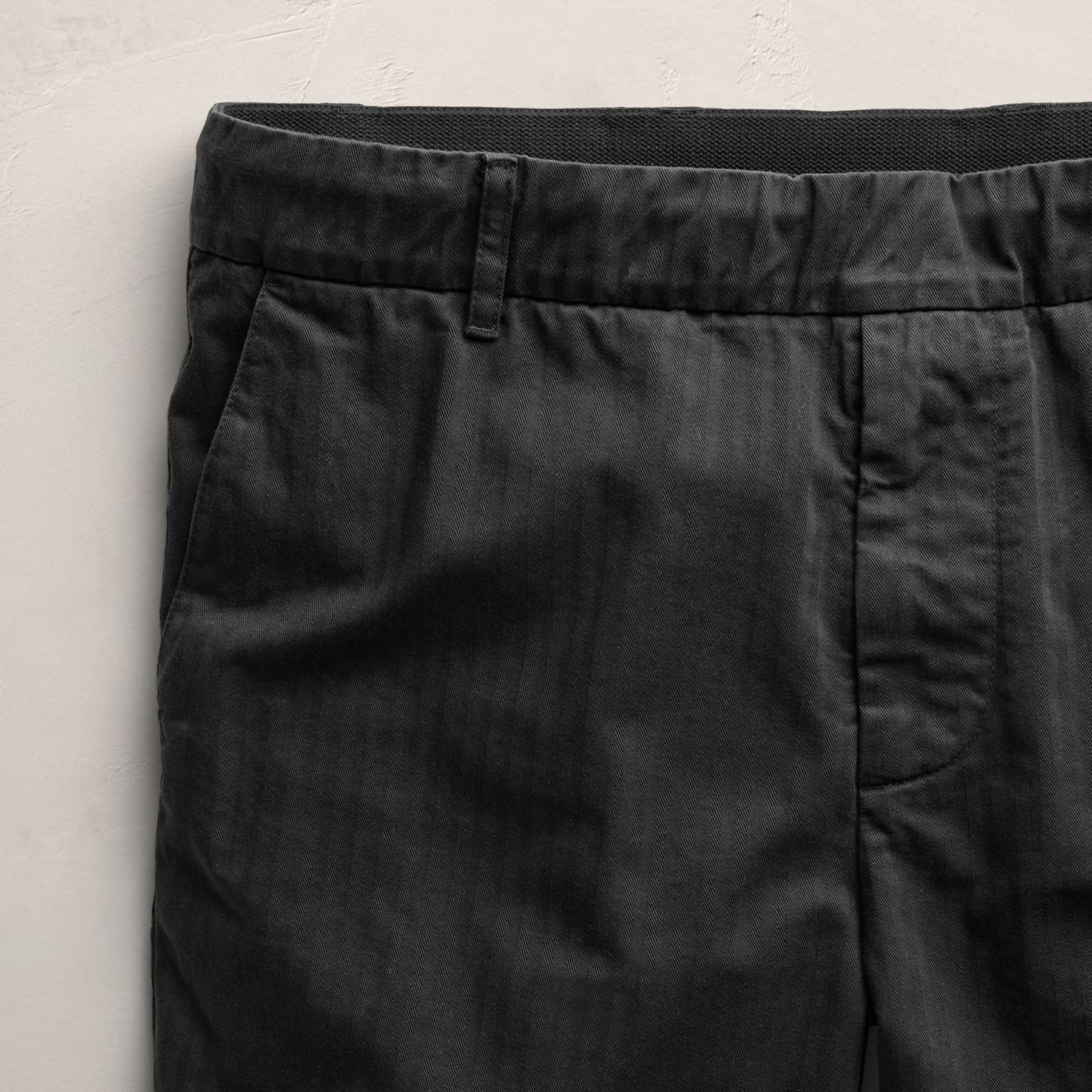 Herringbone Surplus Short - Black