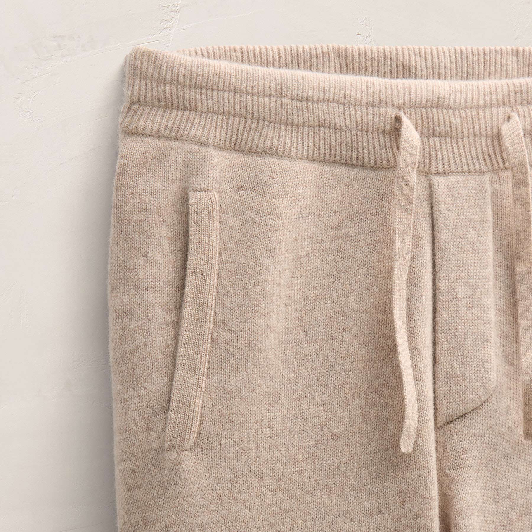 Recycled Cashmere Track Pant With Pockets - Stone