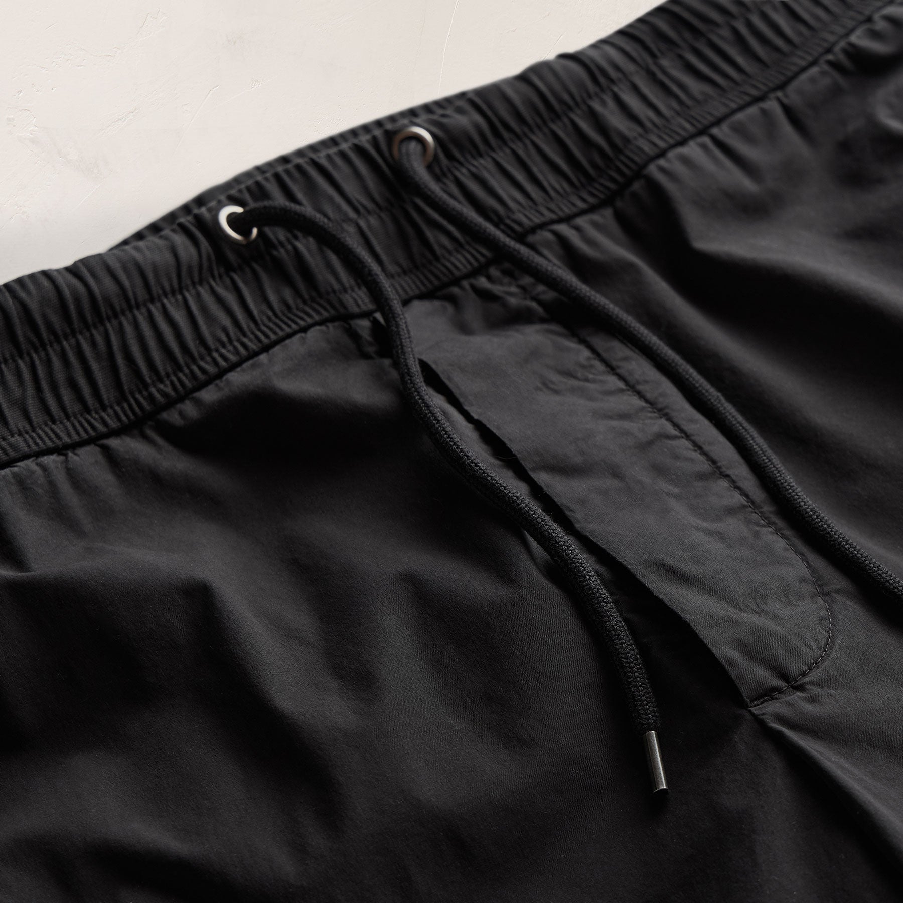 Parachute Poplin Cargo Short - Black