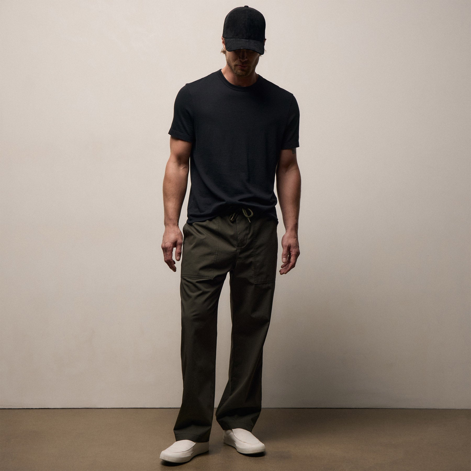 Fine Cotton Twill Patch Pocket Pant - Dark Olive