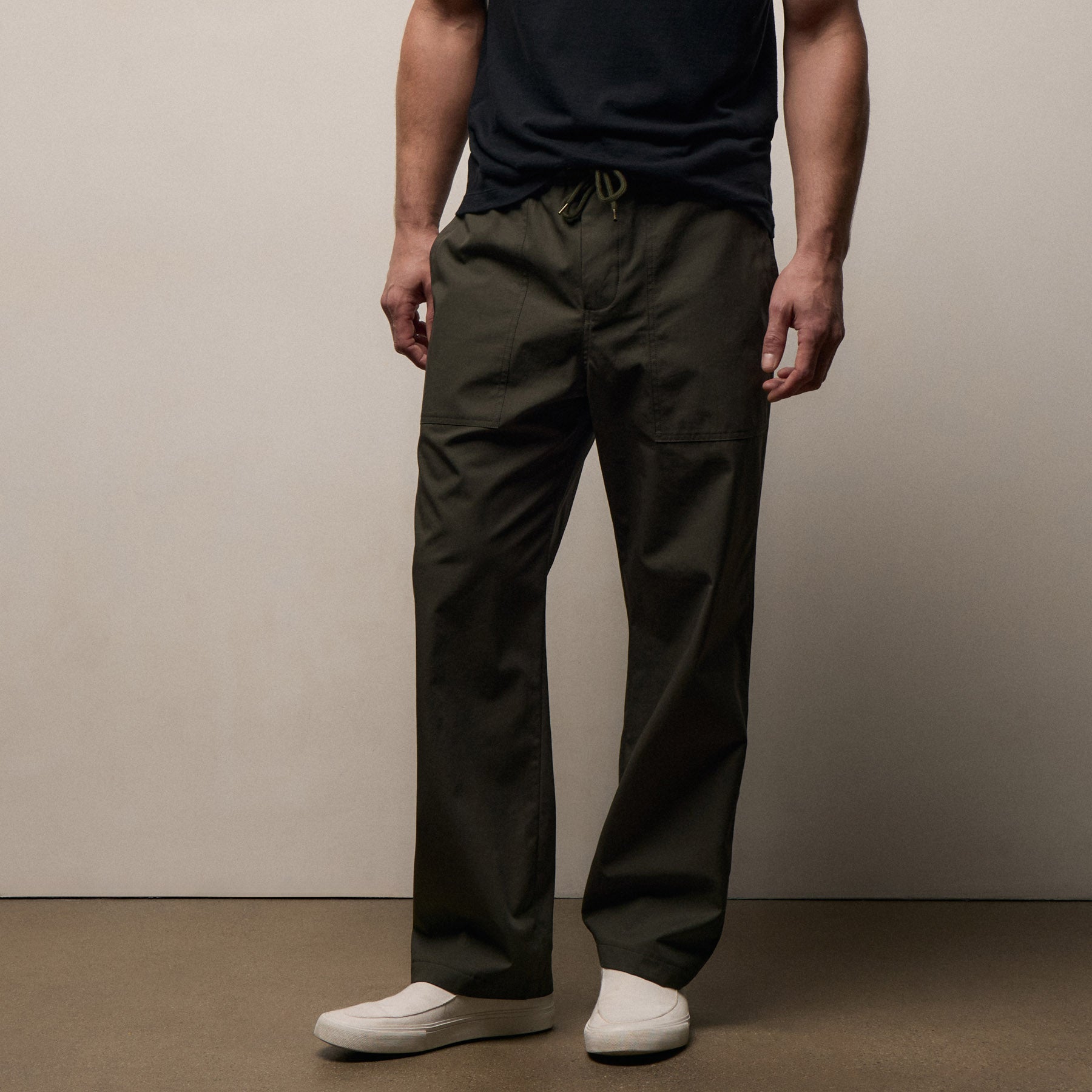 Fine Cotton Twill Patch Pocket Pant - Dark Olive