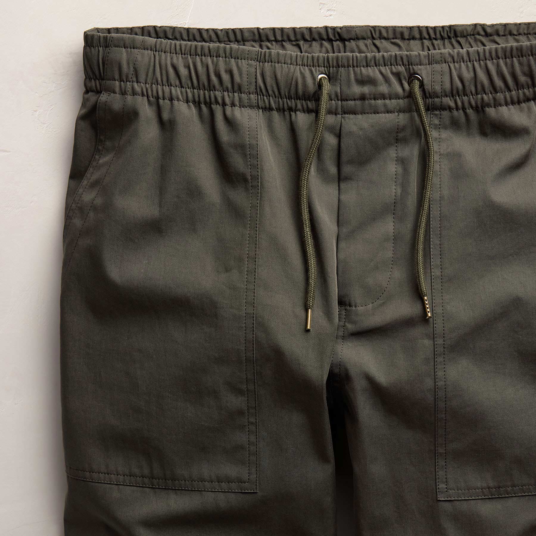 Fine Cotton Twill Patch Pocket Pant - Dark Olive