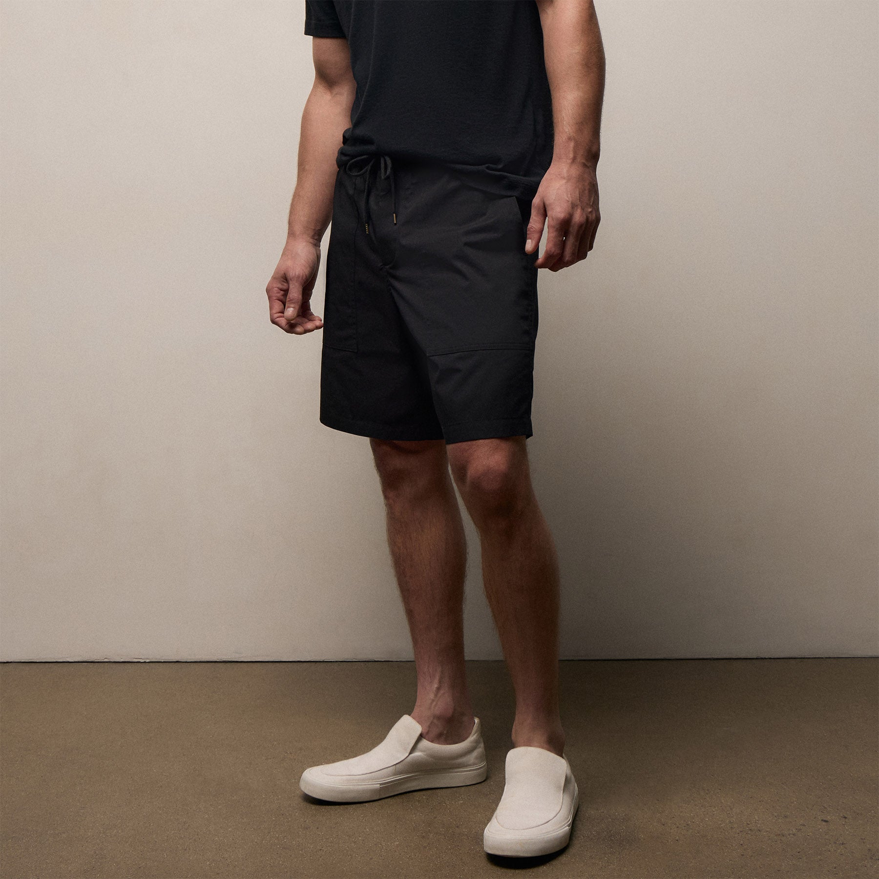 Fine Cotton Twill Patch Pocket Short - Black