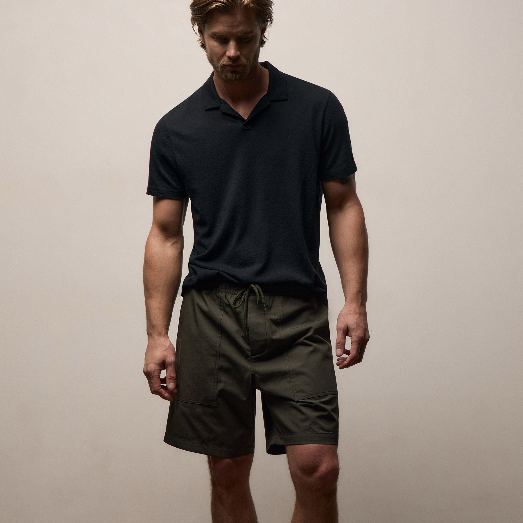 Fine Cotton Twill Patch Pocket Short - Dark Olive