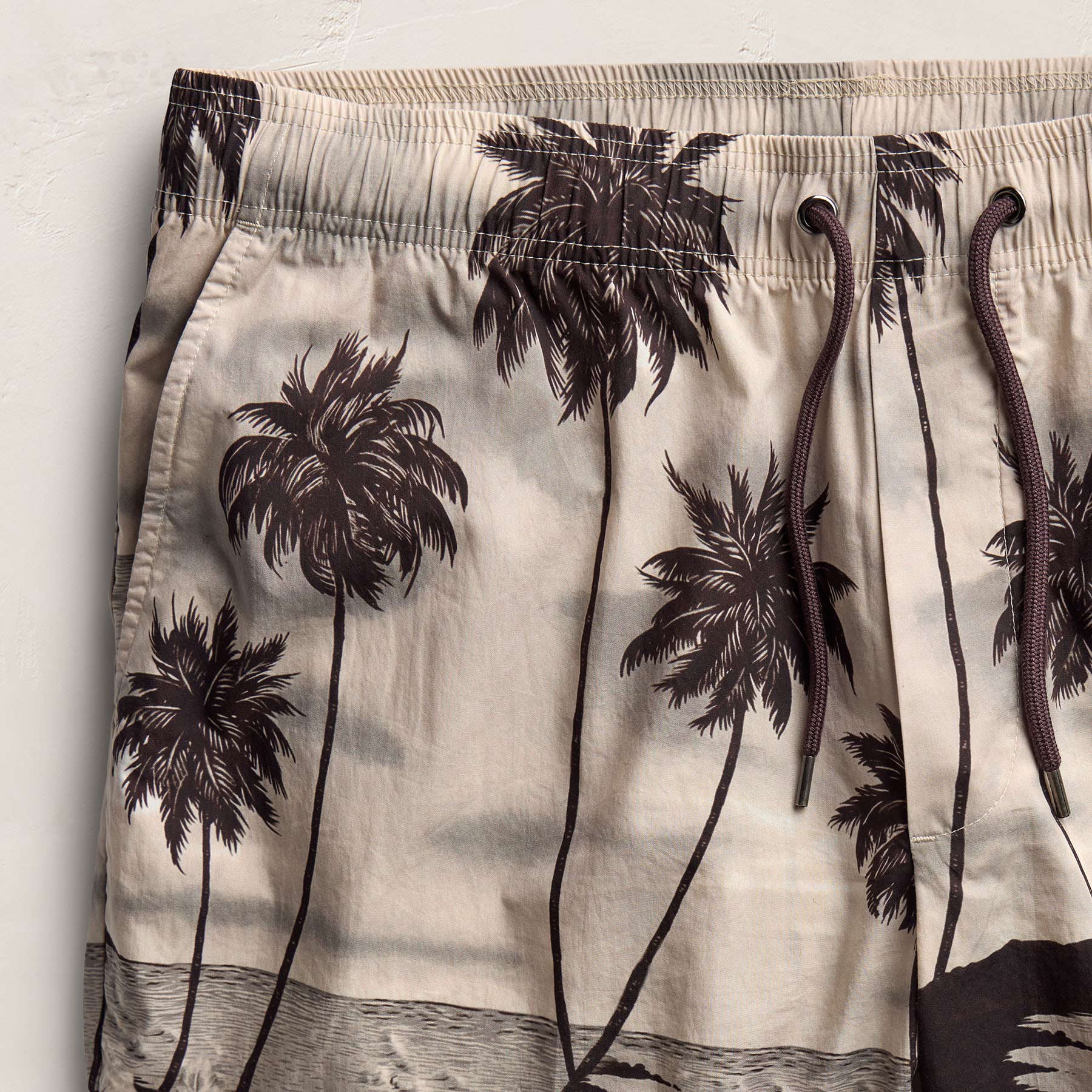 Palm Printed Short - Stone
