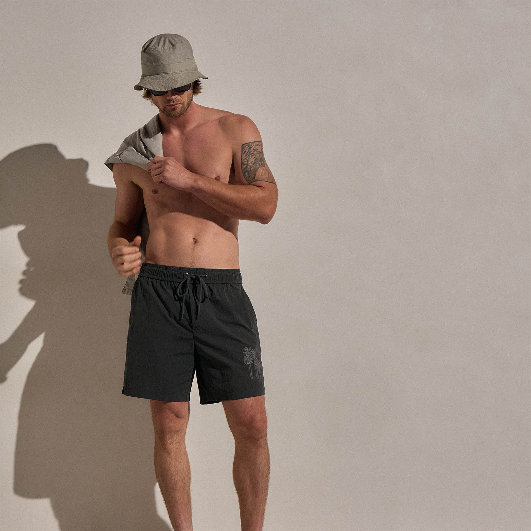 Palm Embroidered Boardshort - Carbon