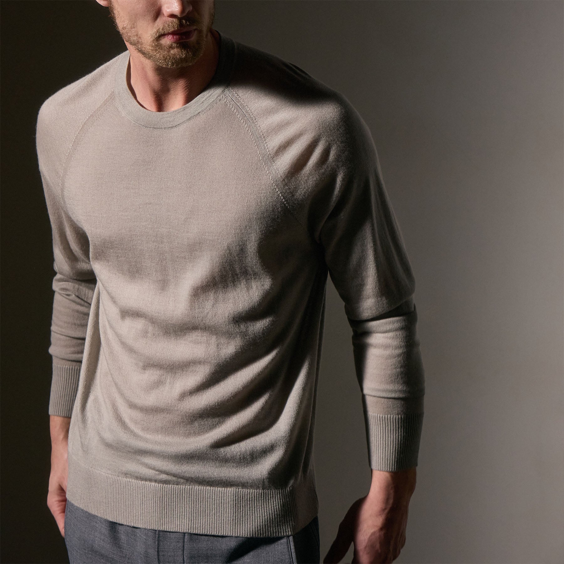 Ultrafine Cashmere Crew - Concrete