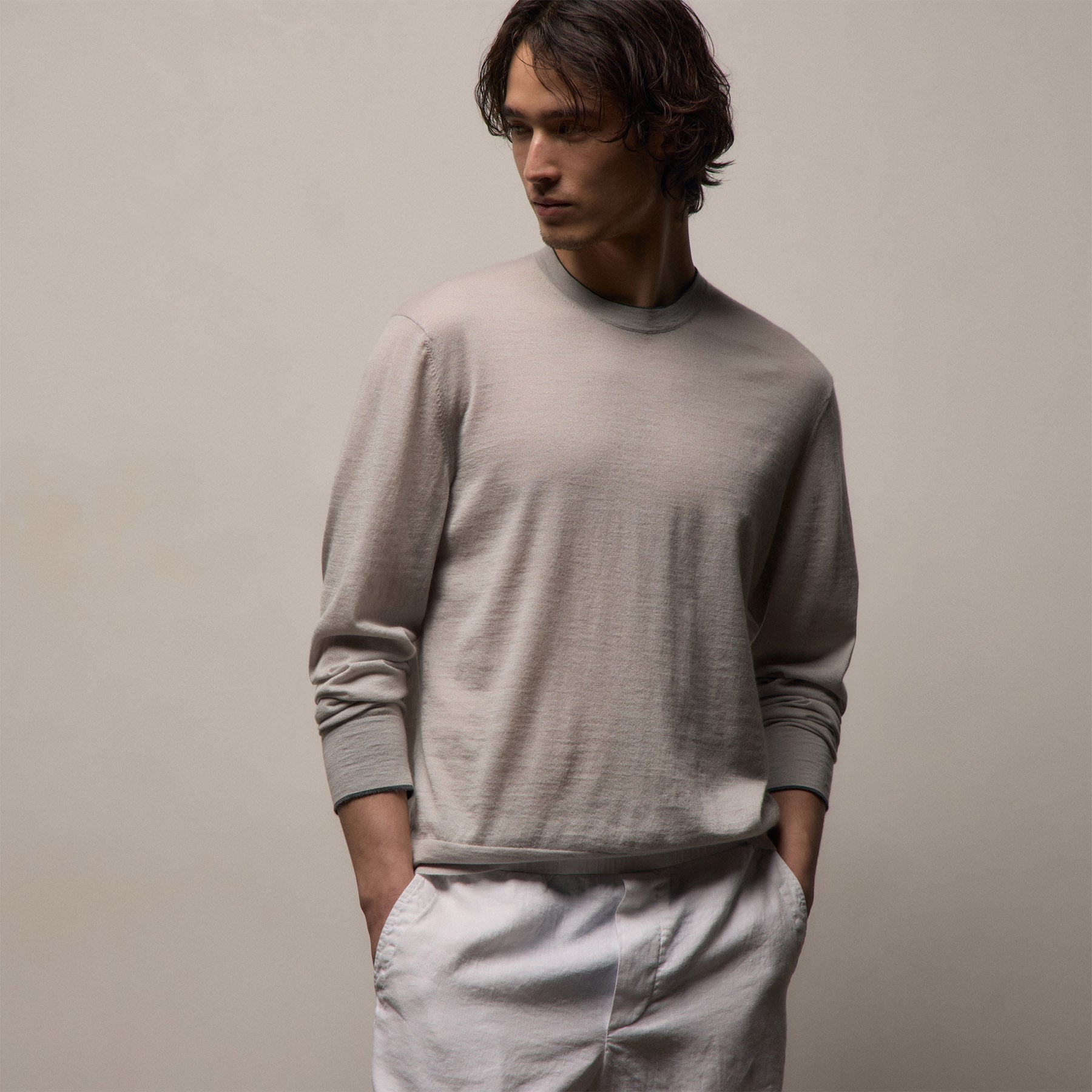 Ultrafine Cashmere Tipped Crew - Fog/Charcoal