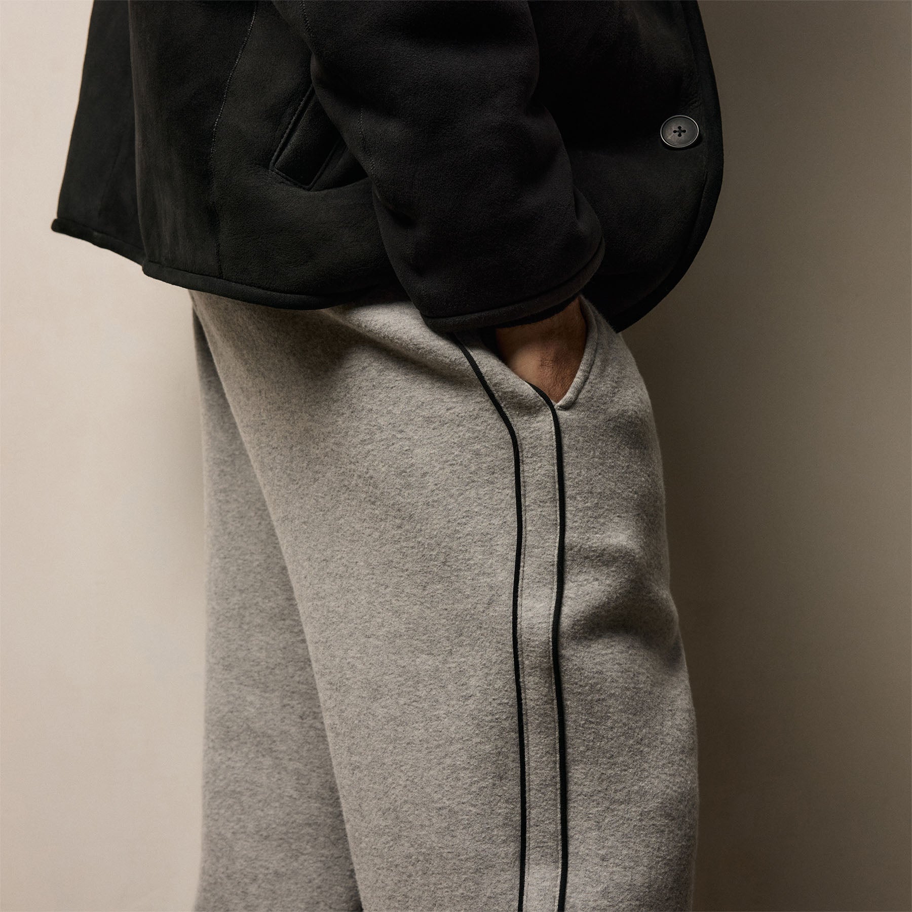 Cozy Sweat Pant With Piping - Heather Grey