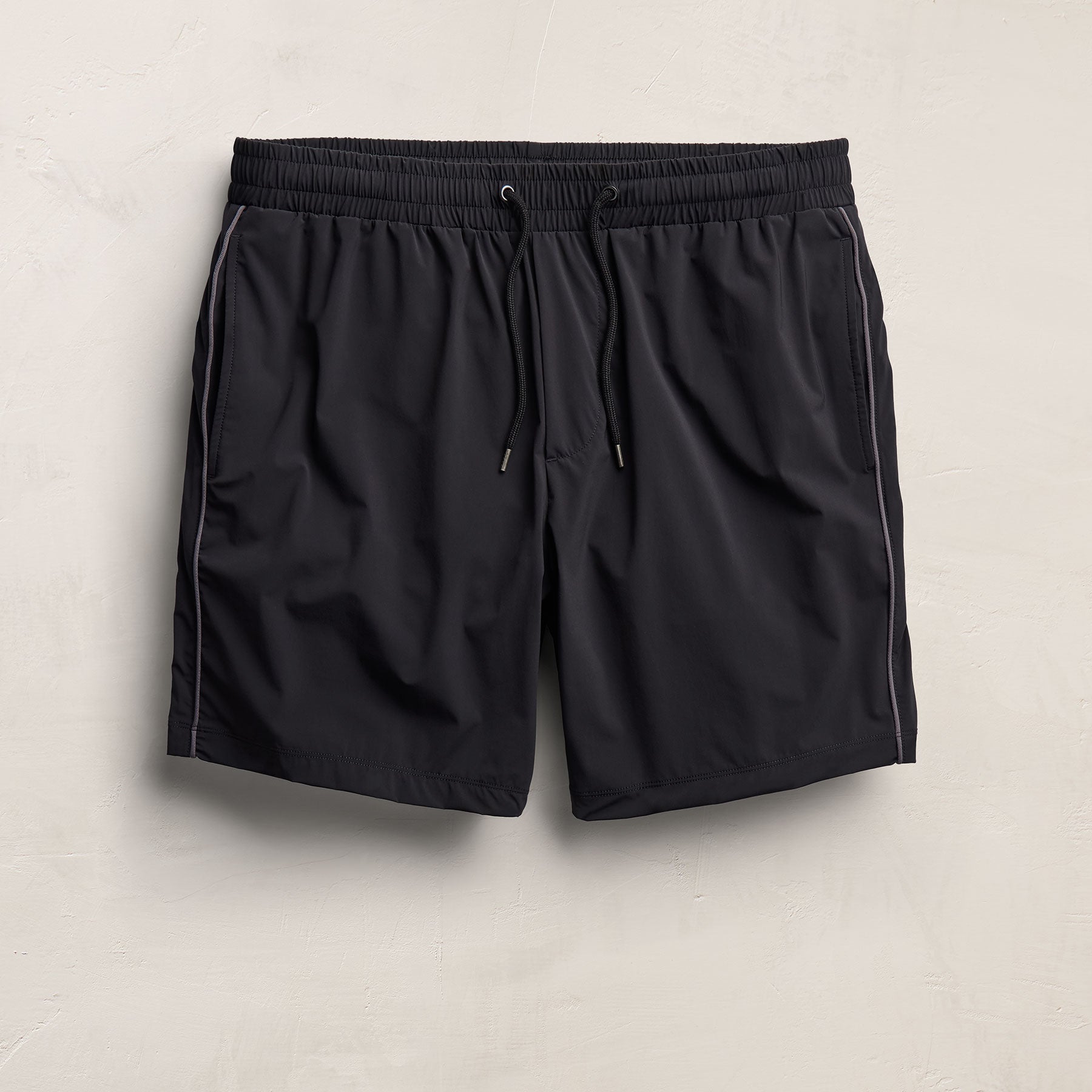 Contrast Piped Boardshort - Black/Carbon
