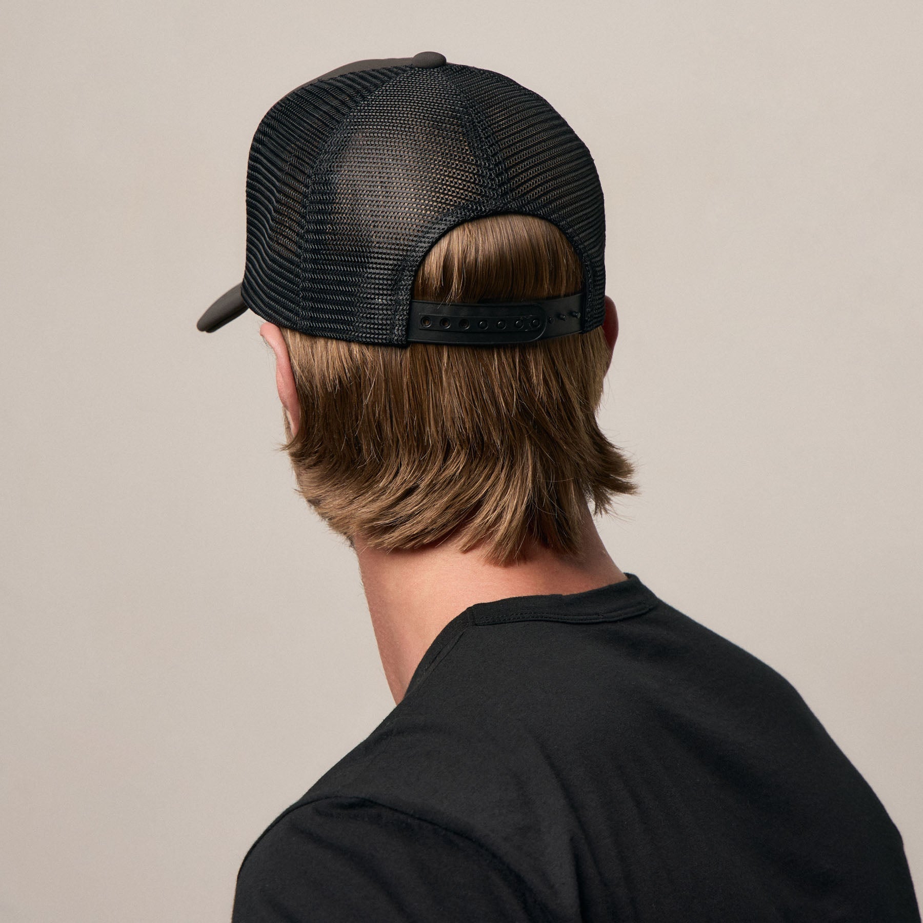 Scuba Trucker Hat - Carbon Grey