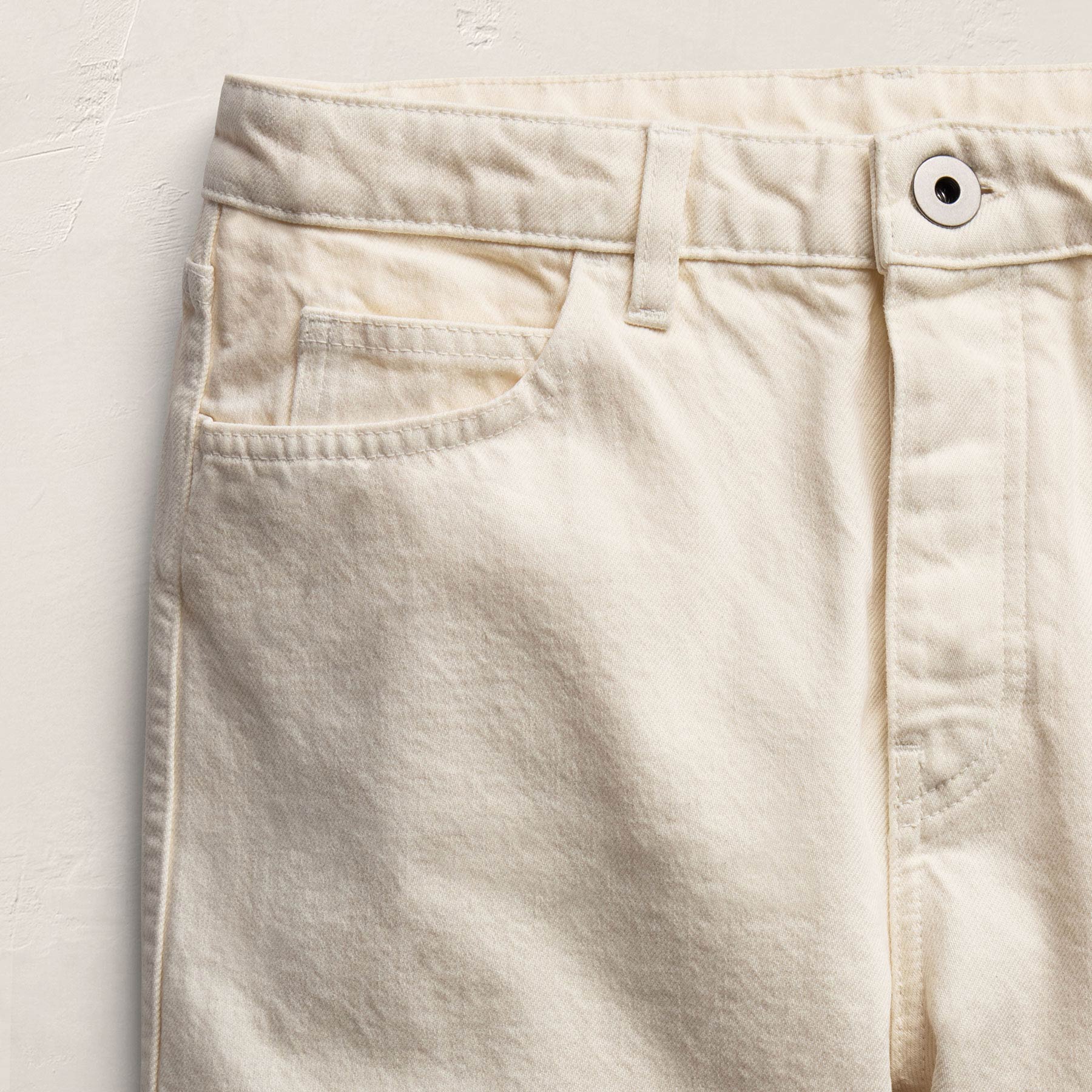 Relaxed Straight Cropped Jean - Ecru