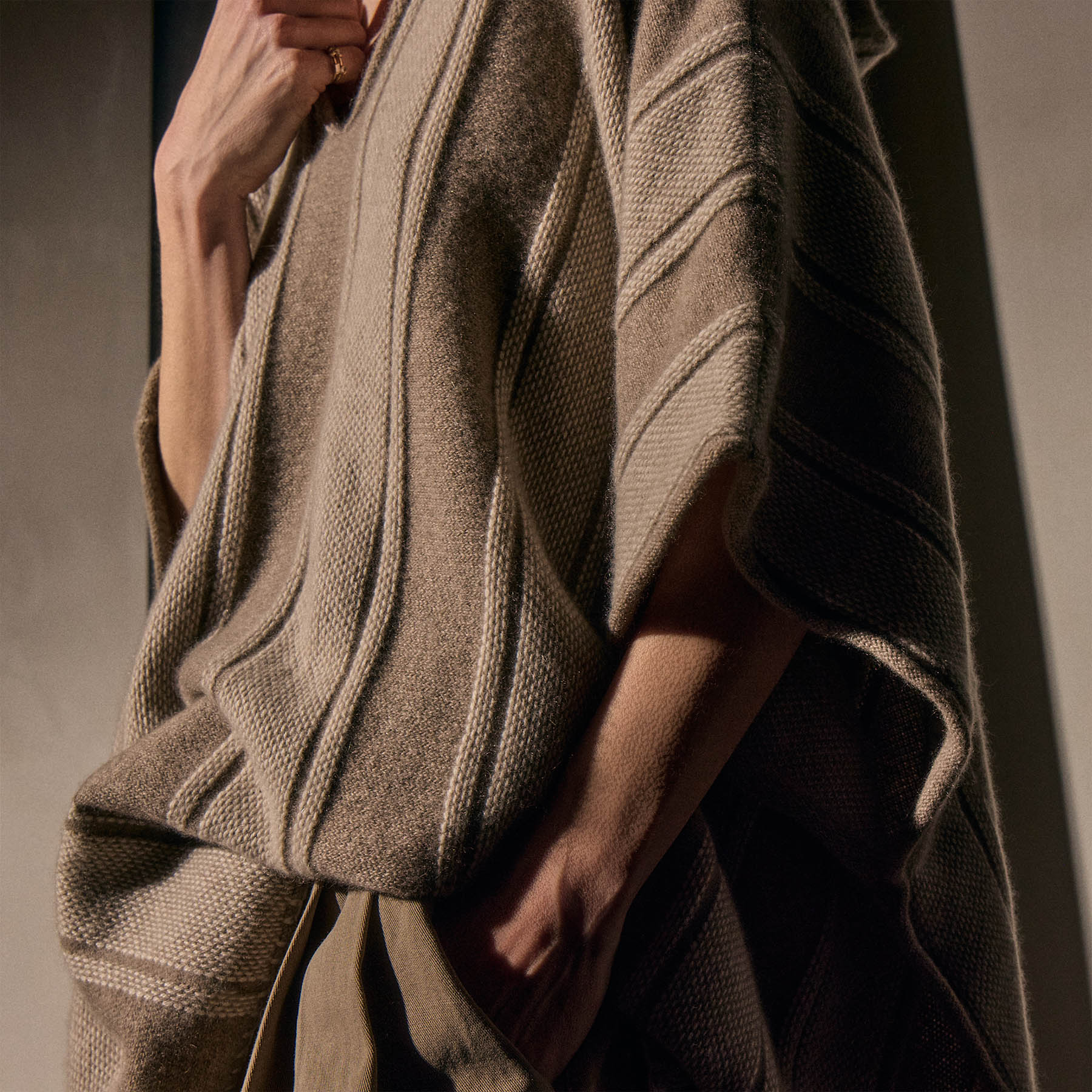 Baja Stripe Cashmere Poncho - Natural Stripe