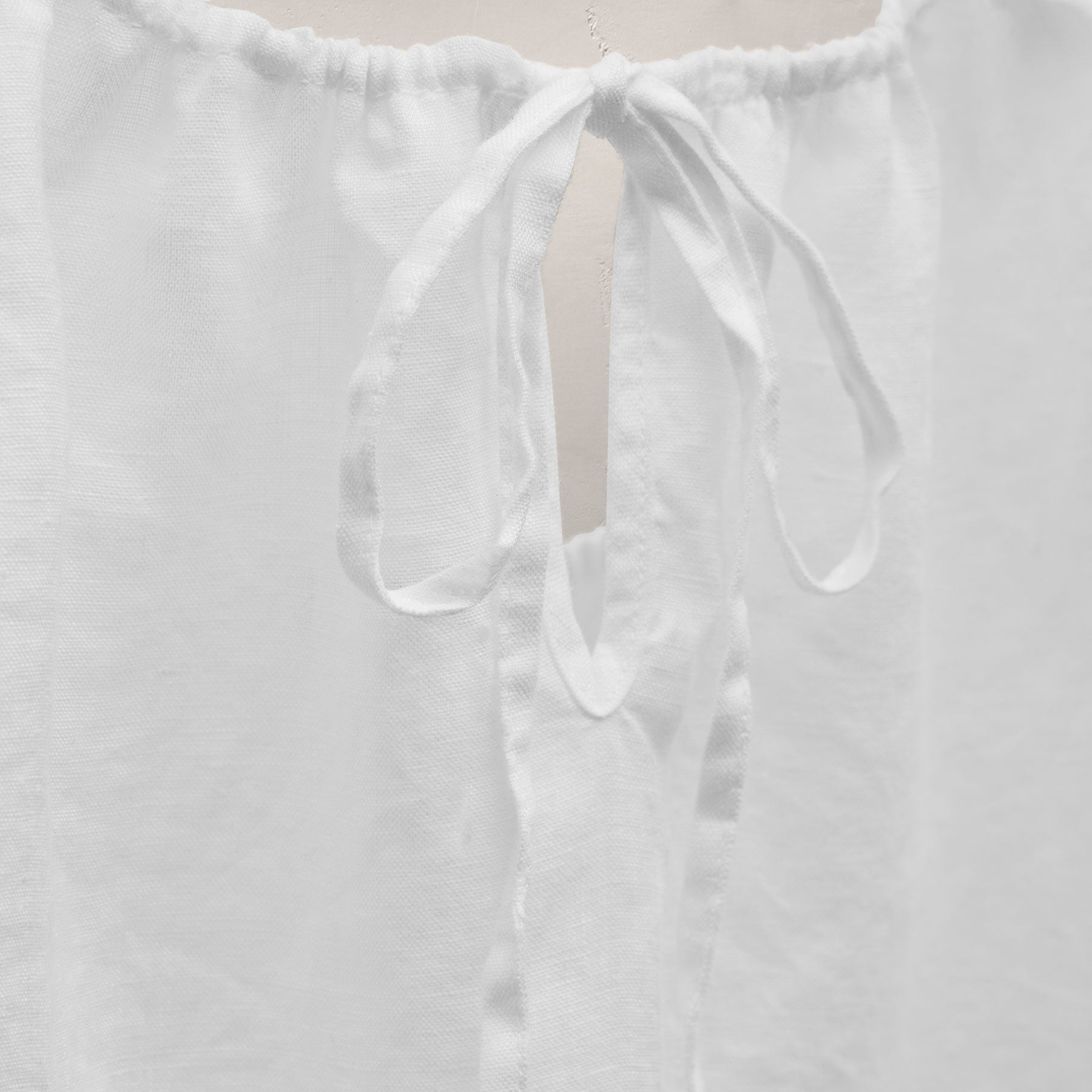 Linen Strappy Tie Cami - White