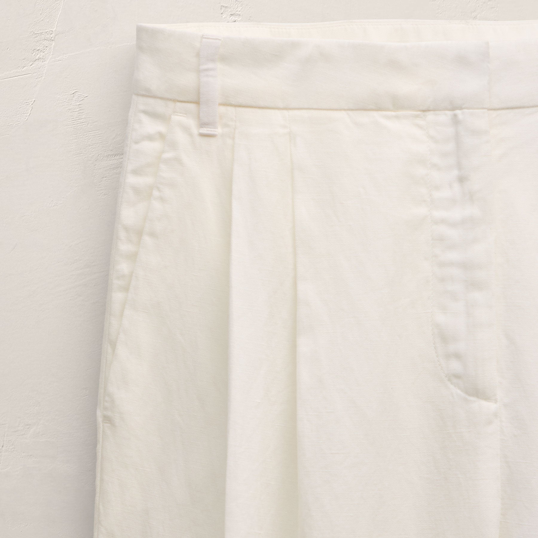 Twill Pleated Trouser - Off White