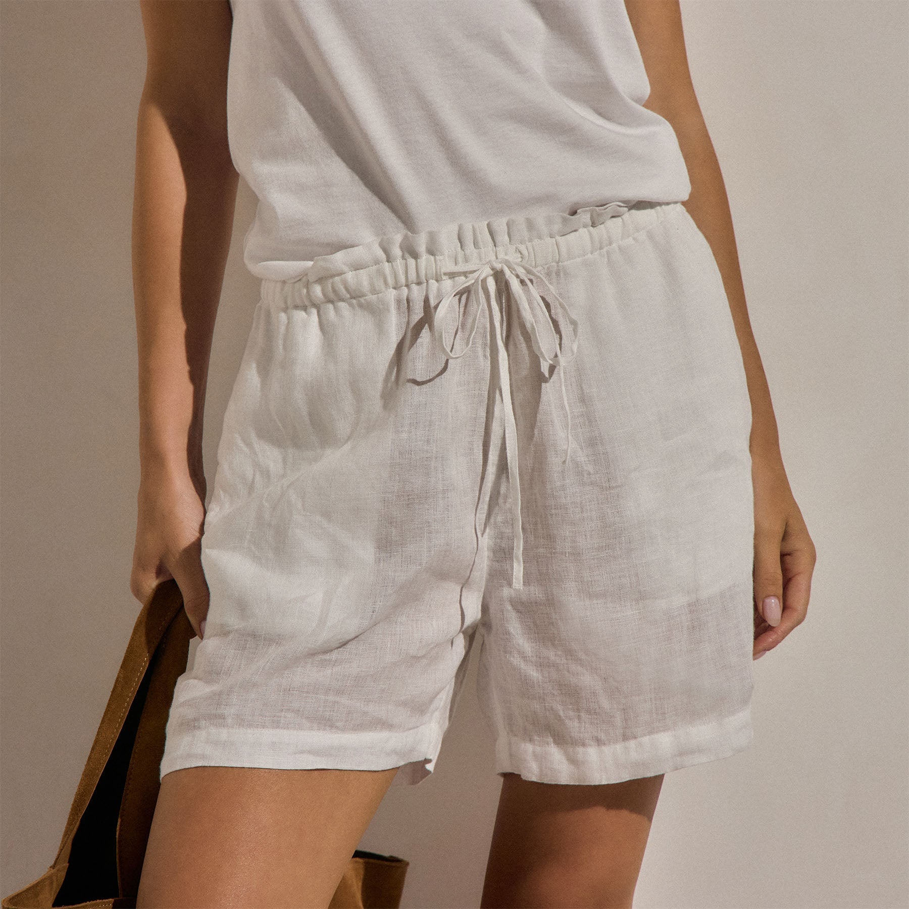 Linen Short - White