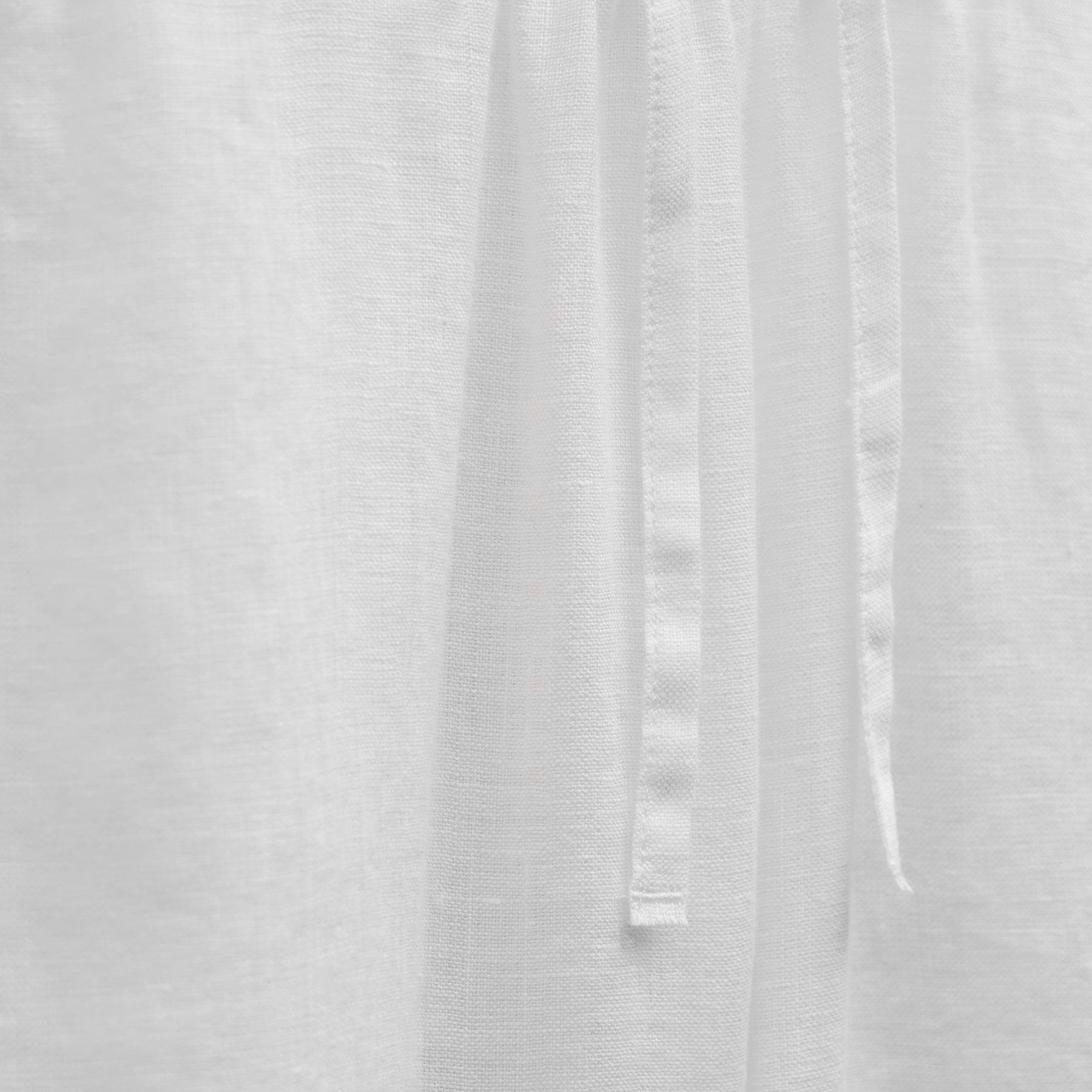 Linen Short - White