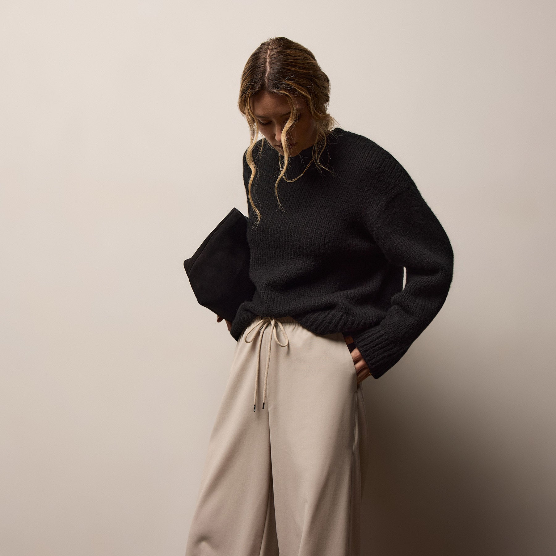 Textured Cashmere Sweater - Black