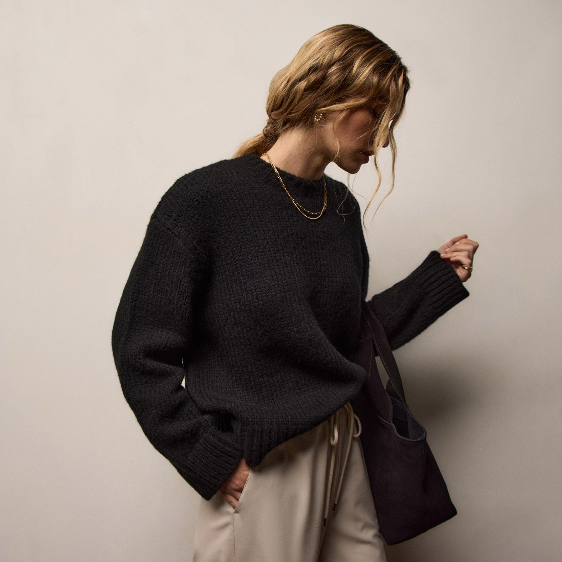 Textured Cashmere Sweater - Black