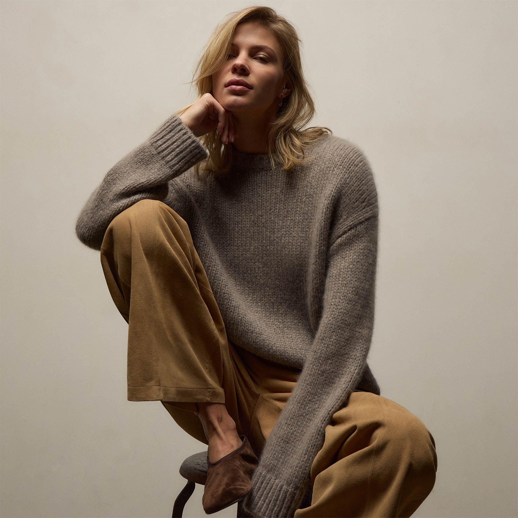 Textured Cashmere Sweater - Beige Melange