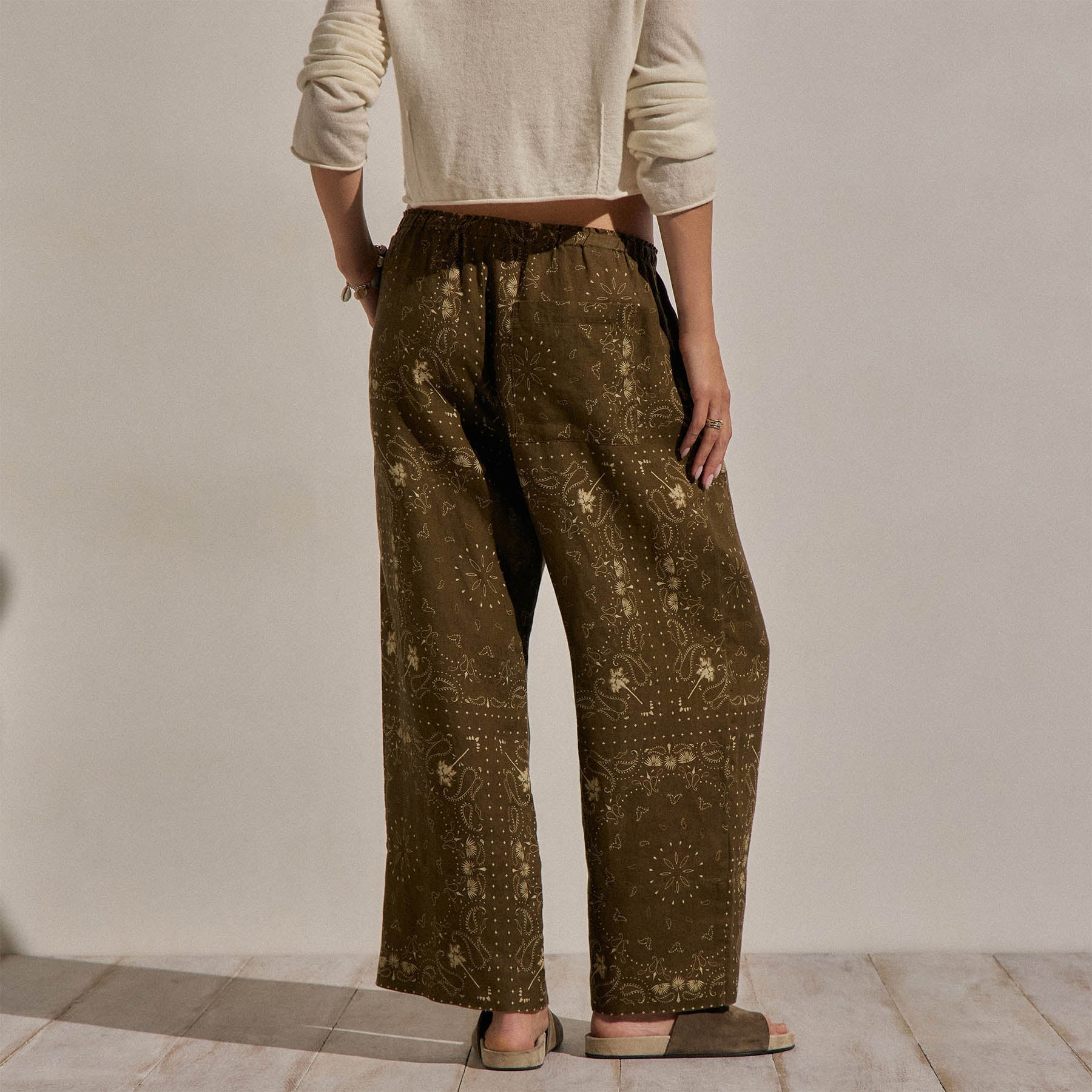 Palm Paisley Linen Wide Cuff Pant - Brown Bandana Print