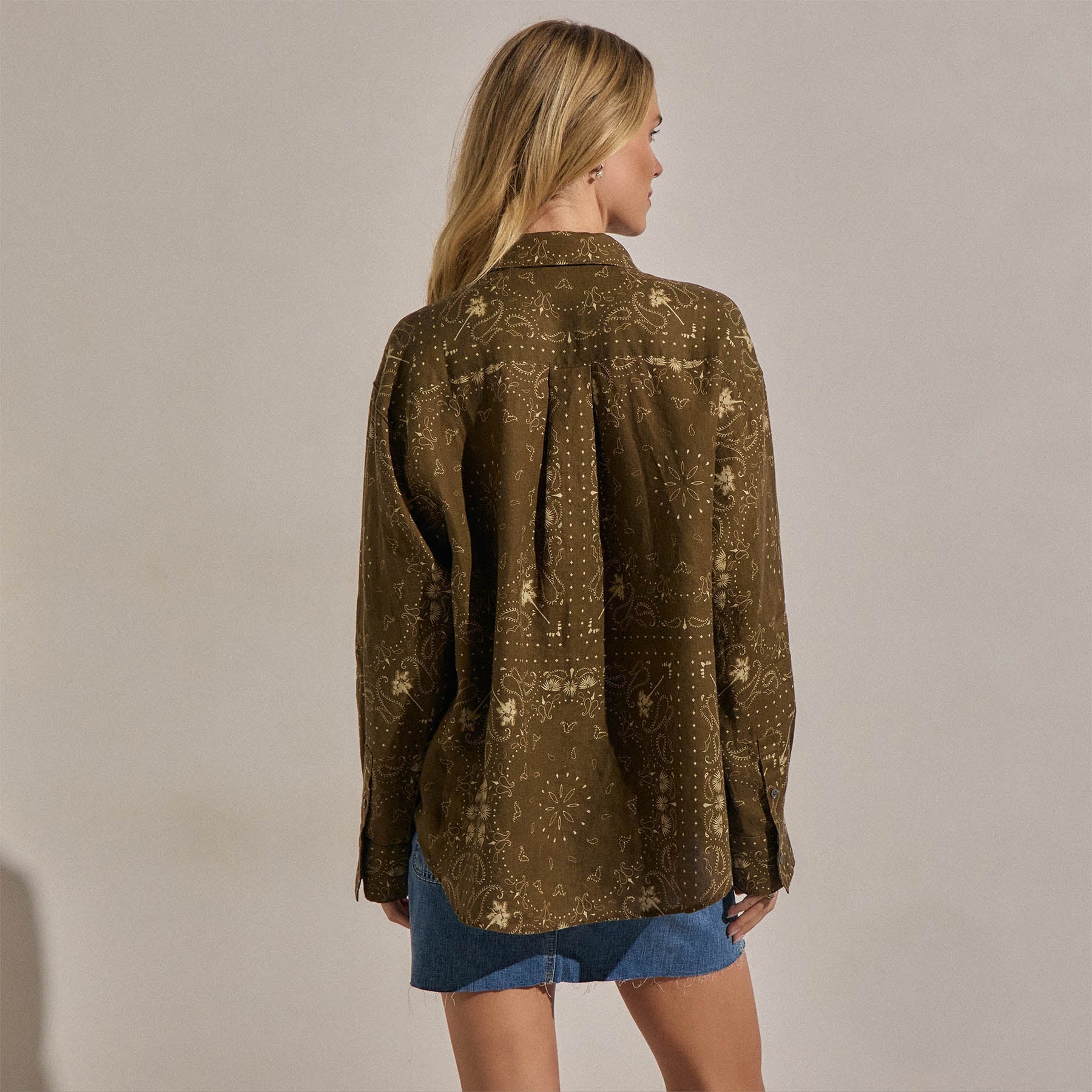 Palm Paisley Linen Shirt - Brown Bandana Print