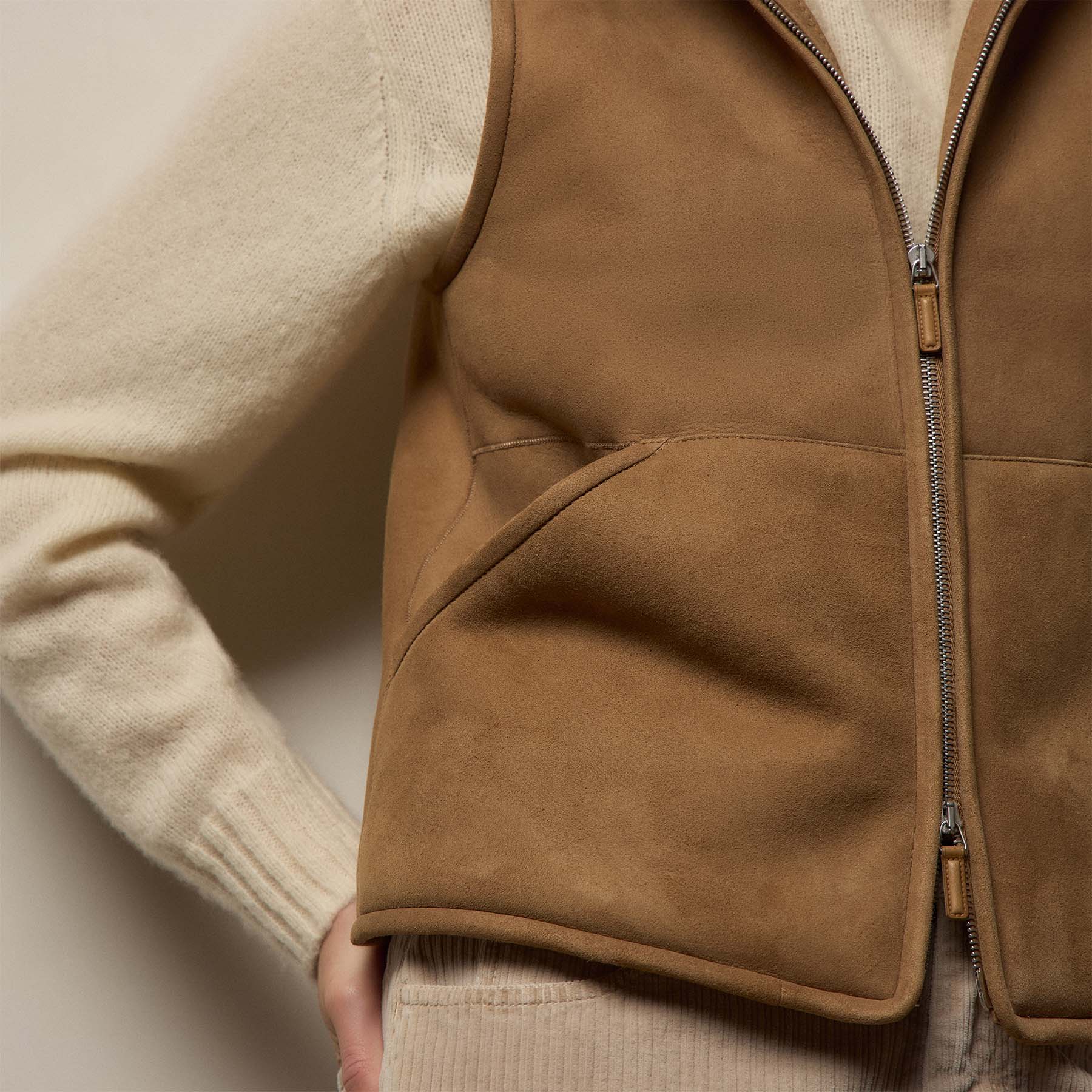 Suede Shearling Vest - Caramel