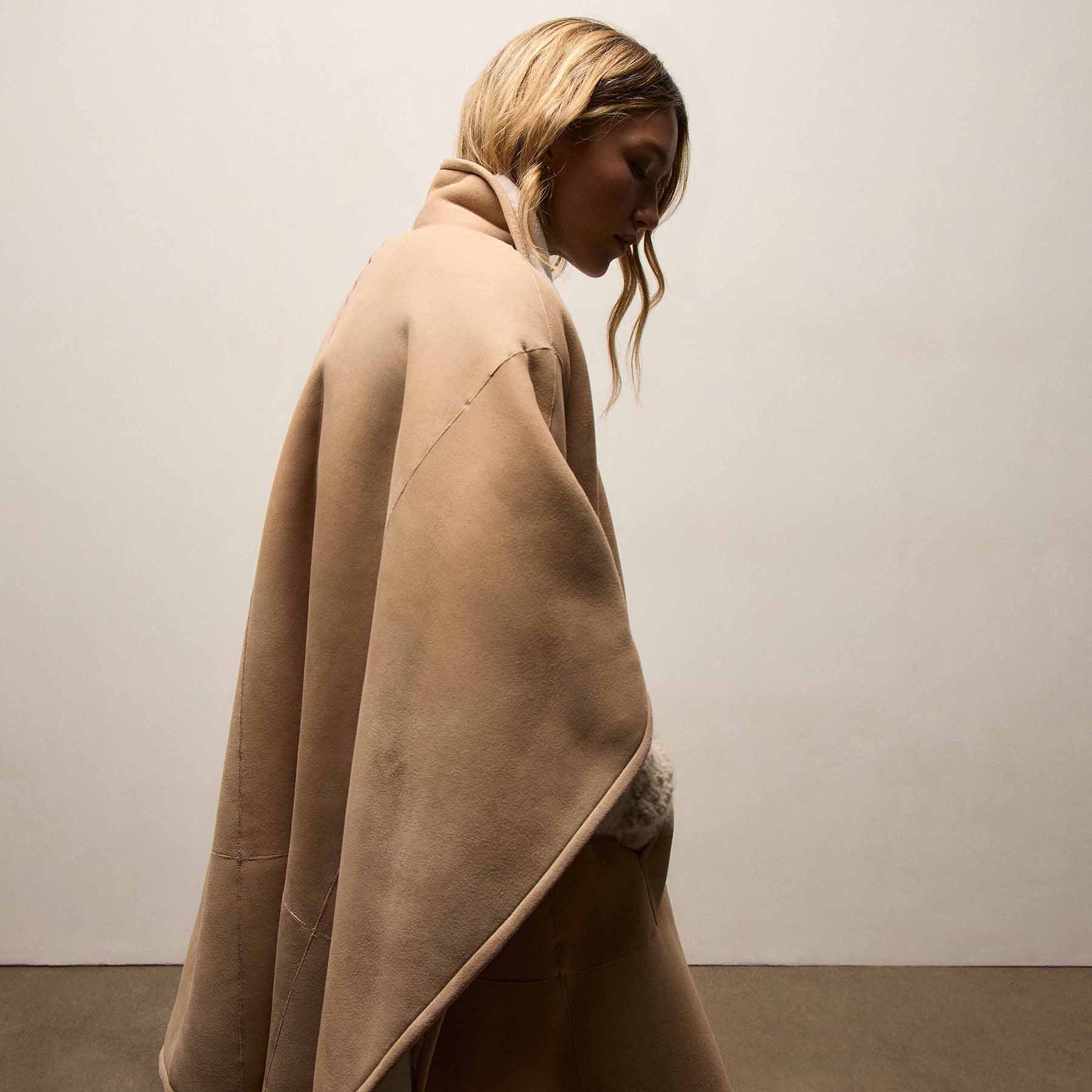 Suede Shearling Poncho - Light Caramel