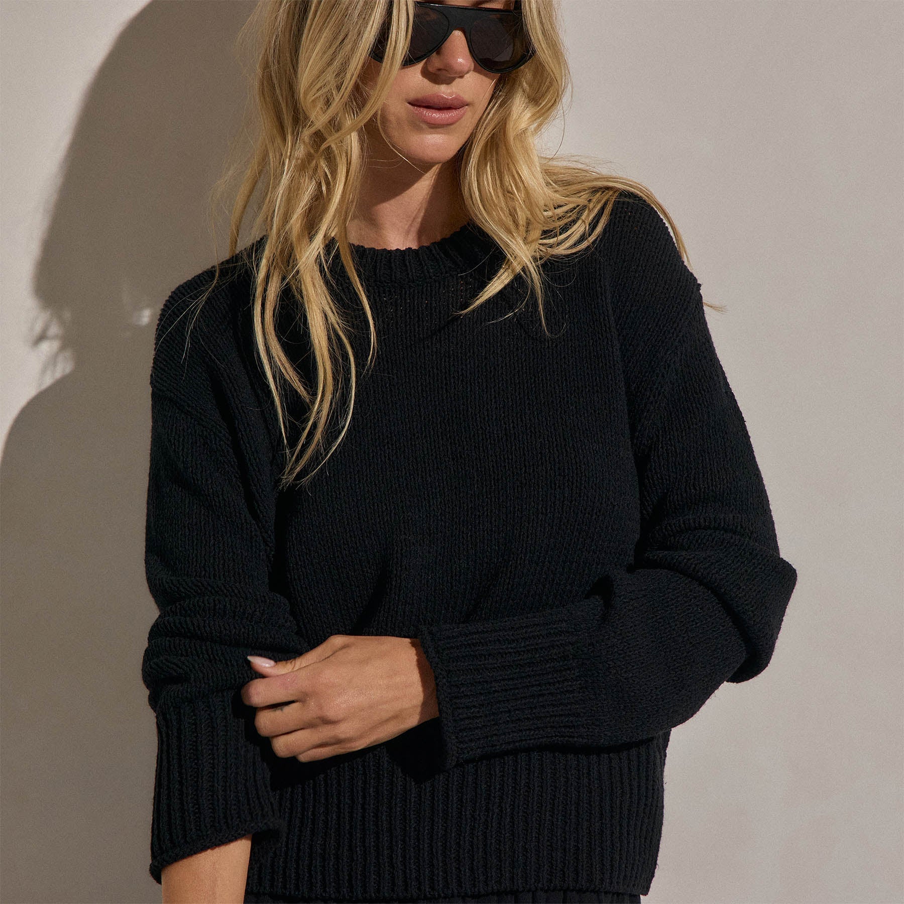Textured Linen Cotton Sweater - Black