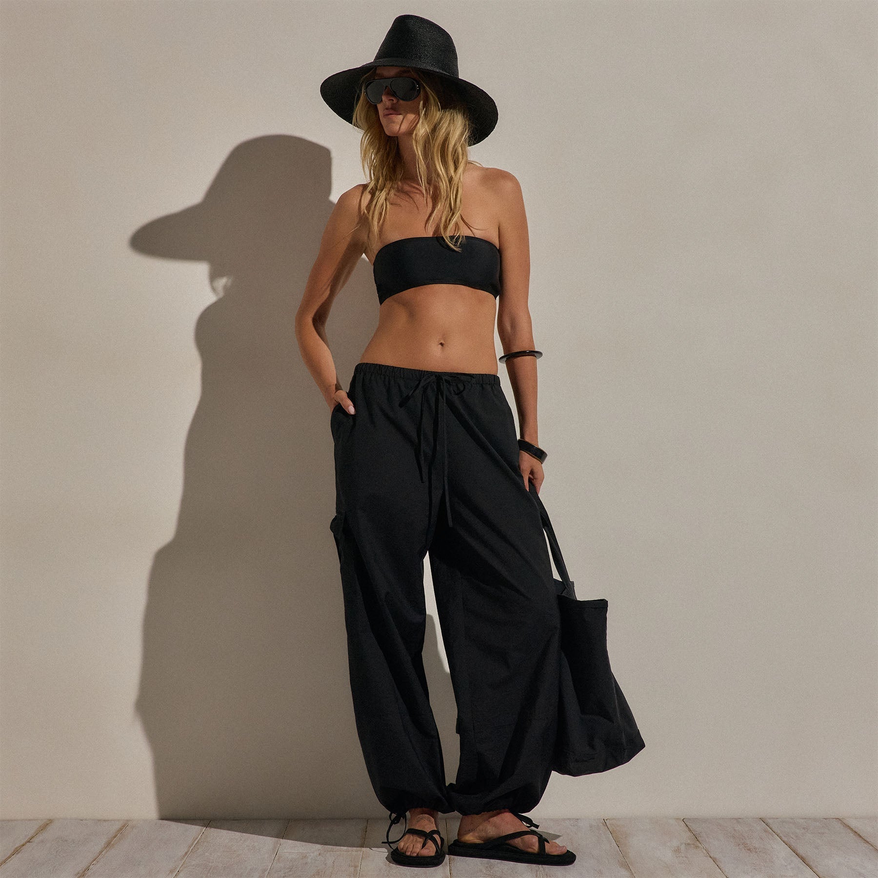 Parachute Cargo Pants - Black