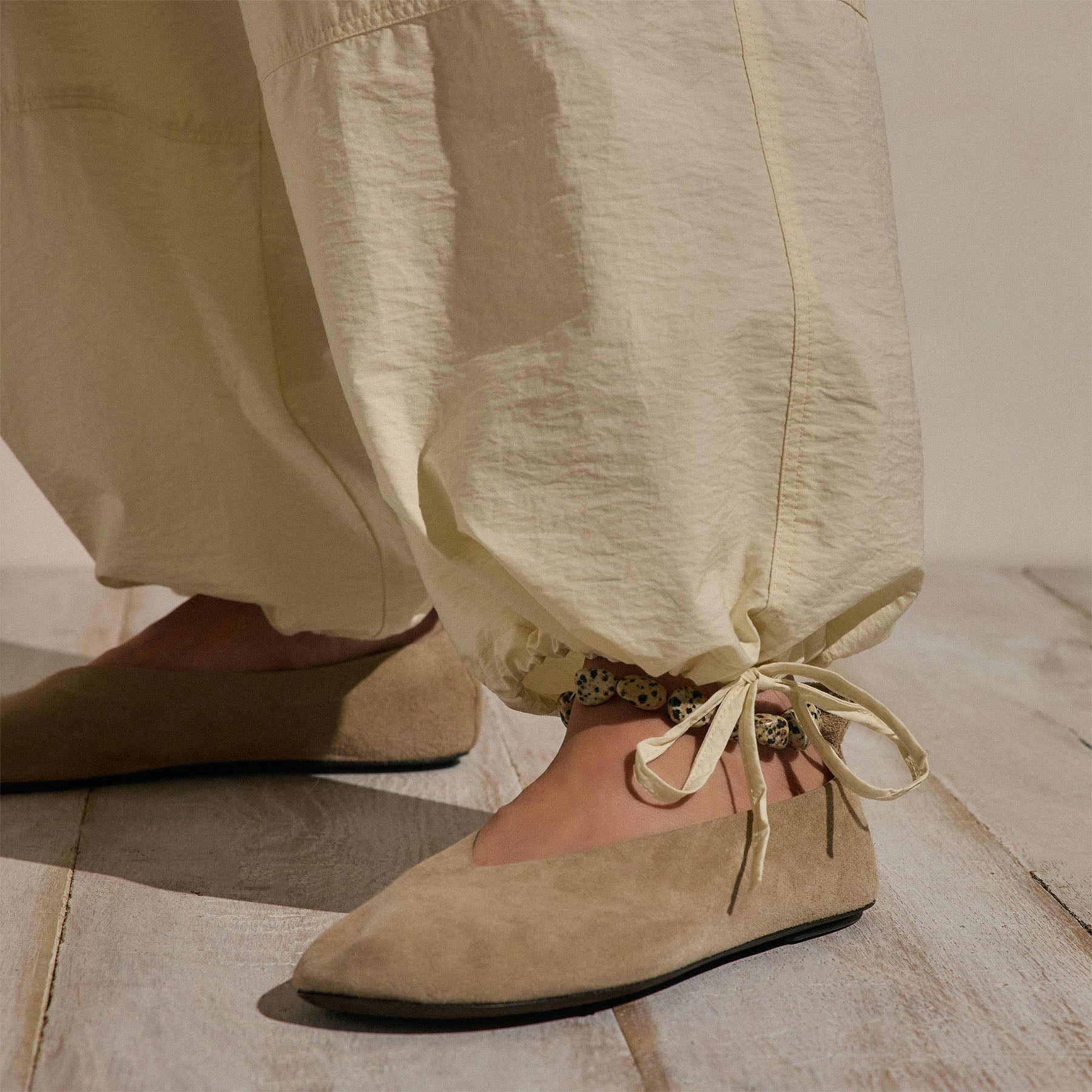 Parachute Cargo Pants - Ecru