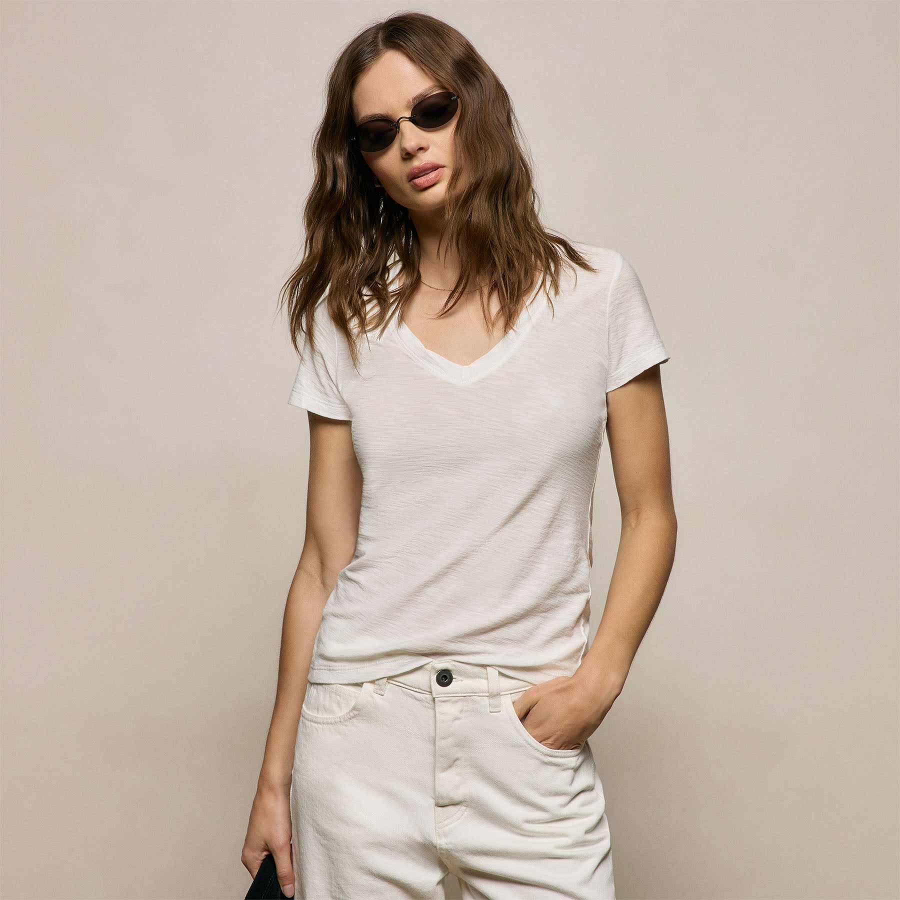 Sheer Slub V Neck - Off White