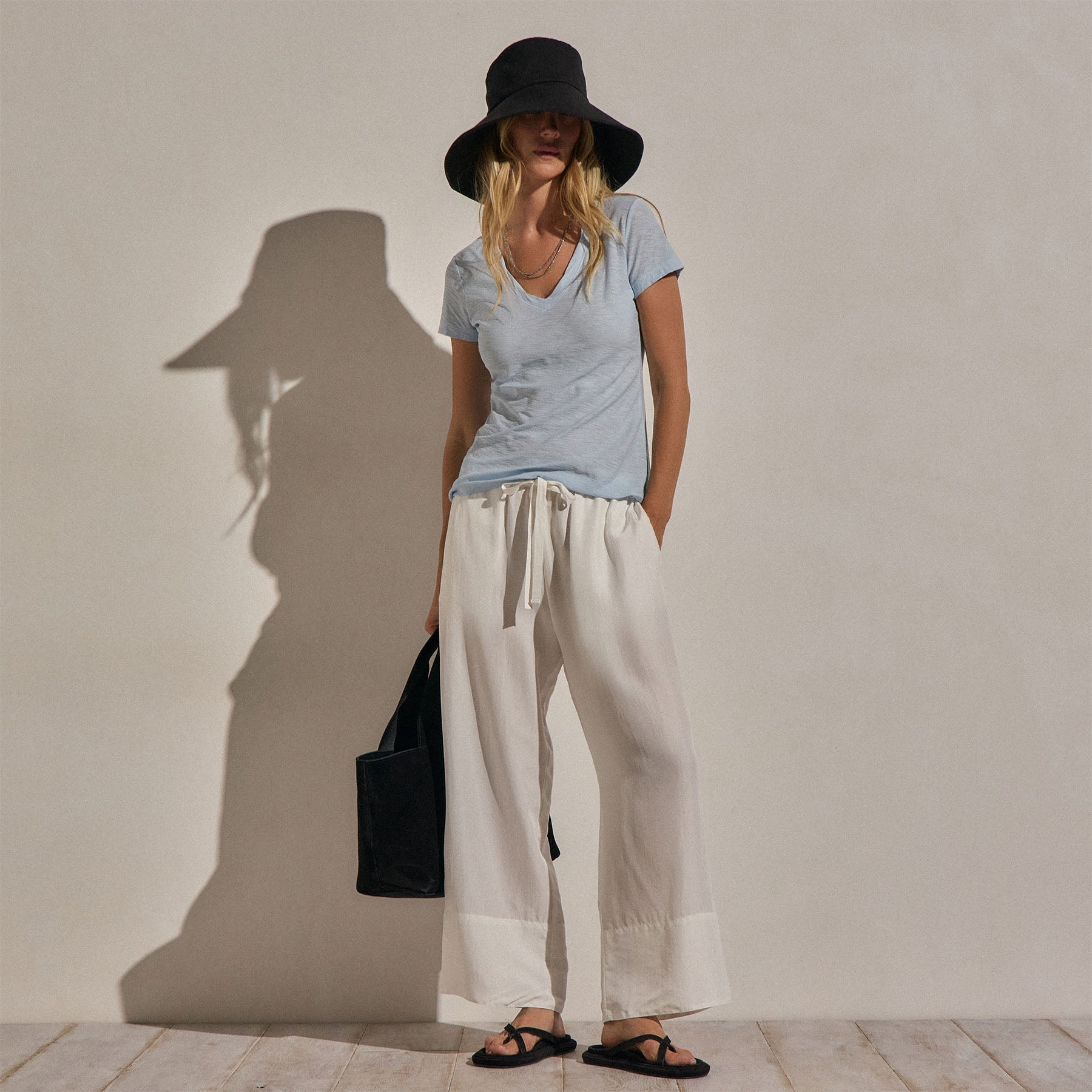 Sheer Slub V Neck - Pale Azul